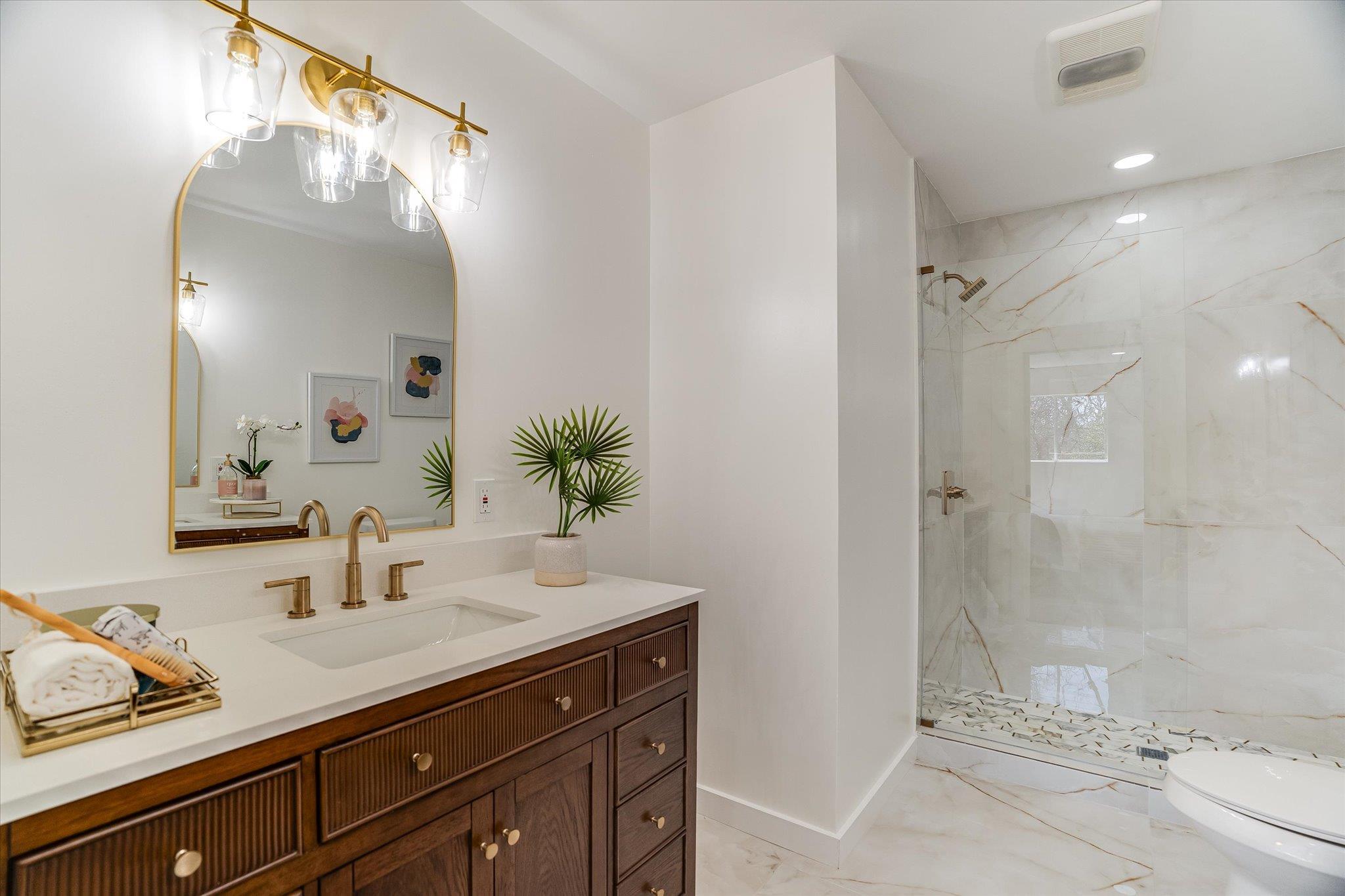 2511 Shiloh DR