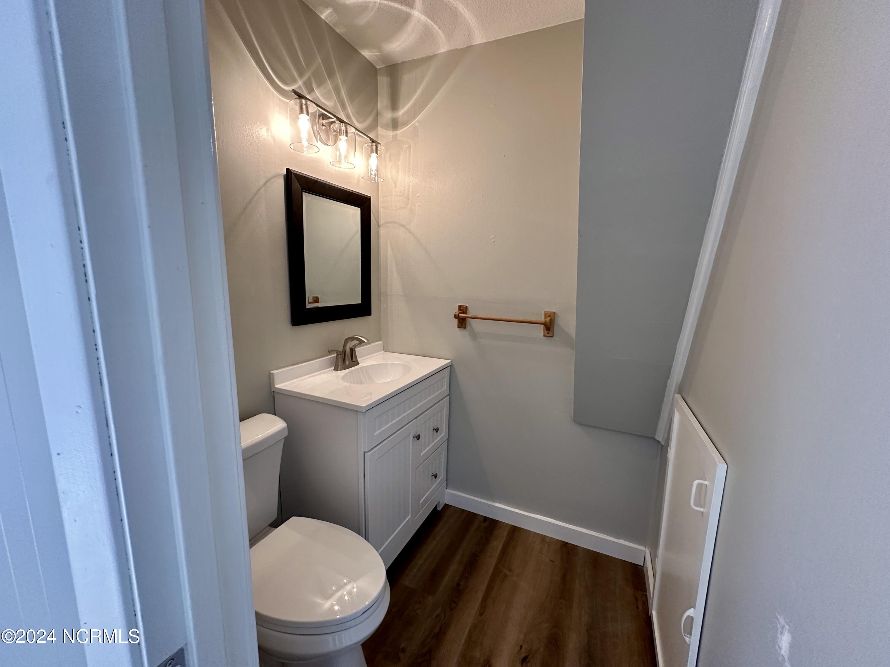 4605 Ramblewood Drive