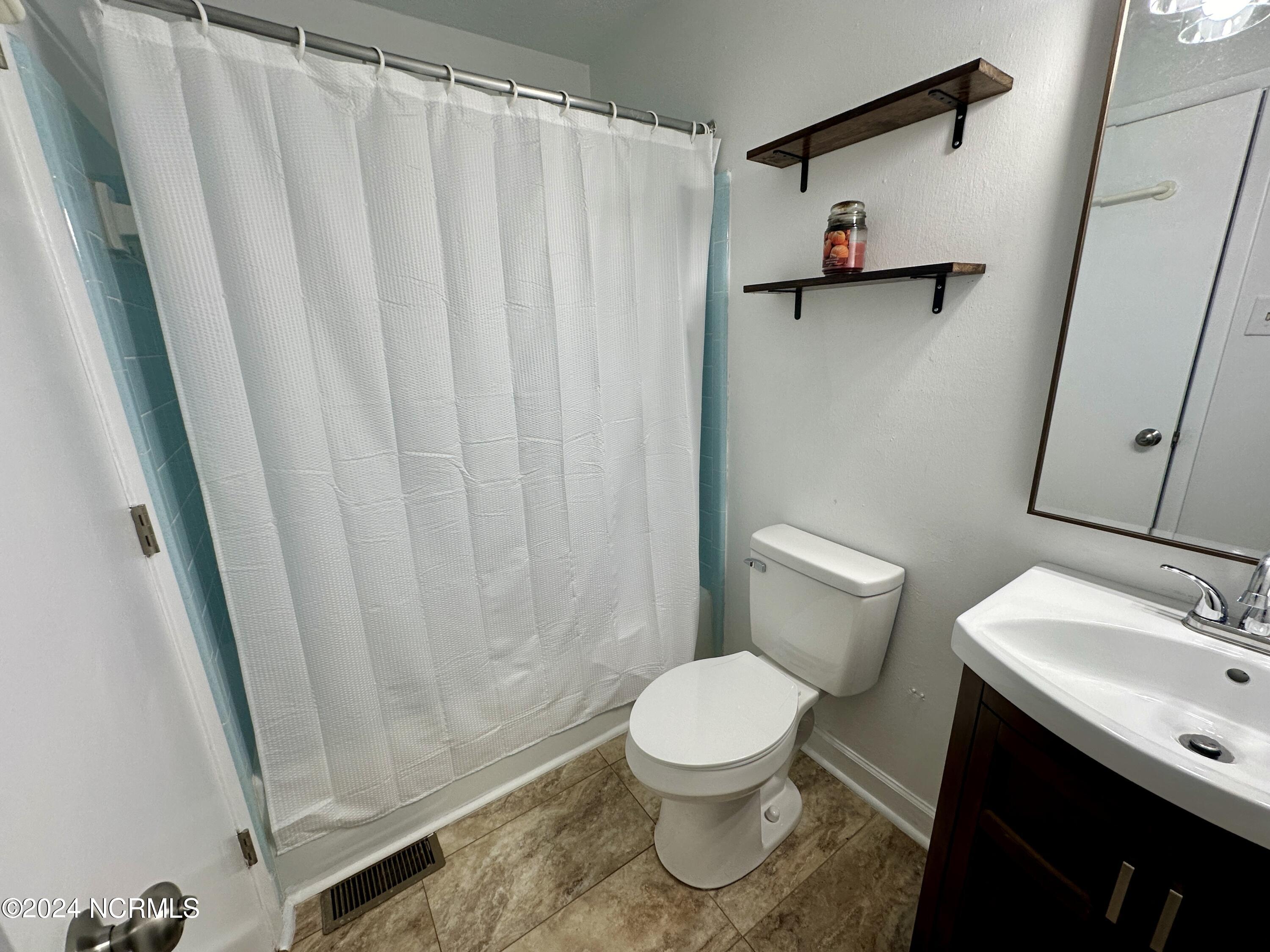 4605 Ramblewood Drive