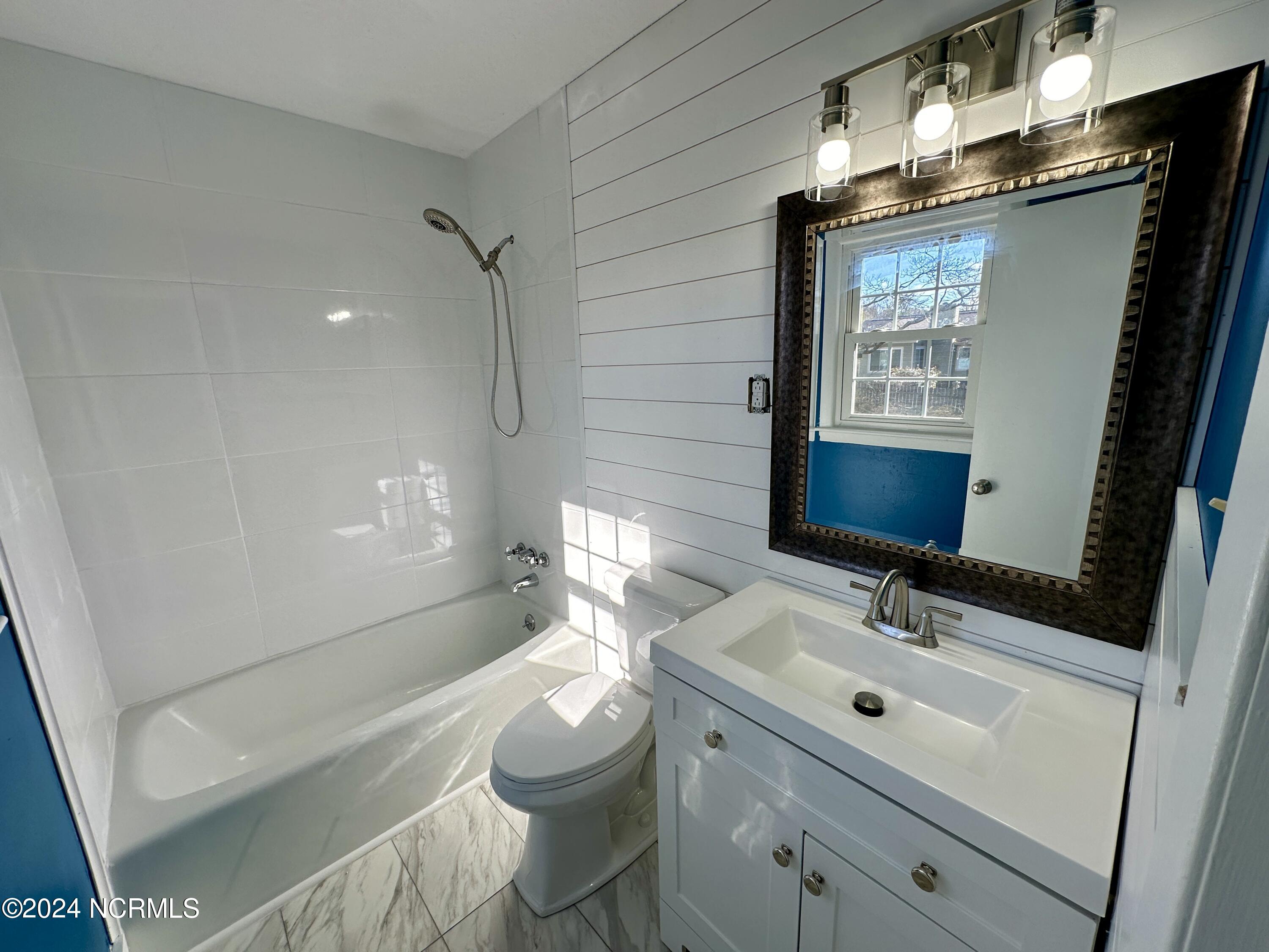 4605 Ramblewood Drive