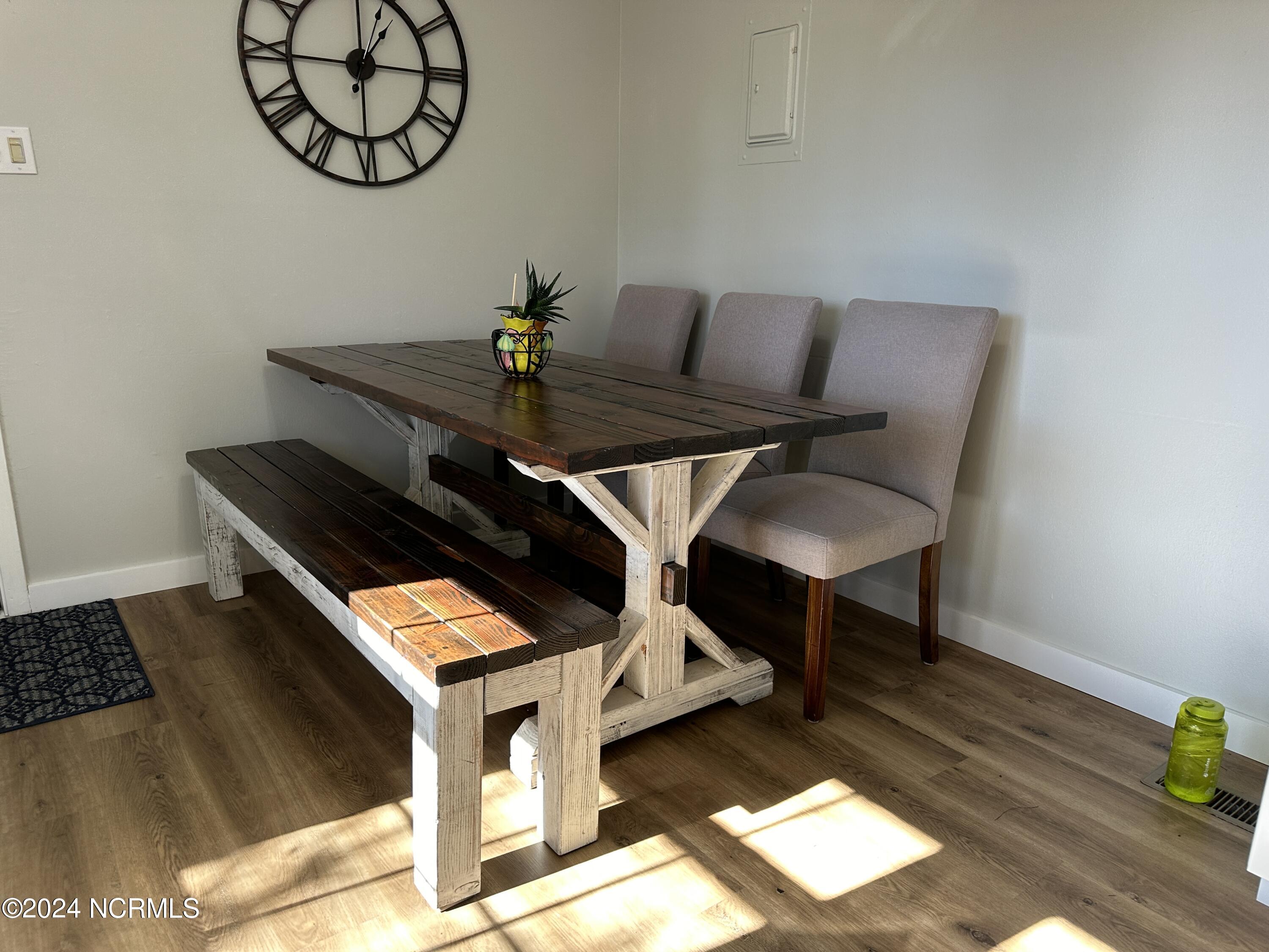 4605 Ramblewood Drive