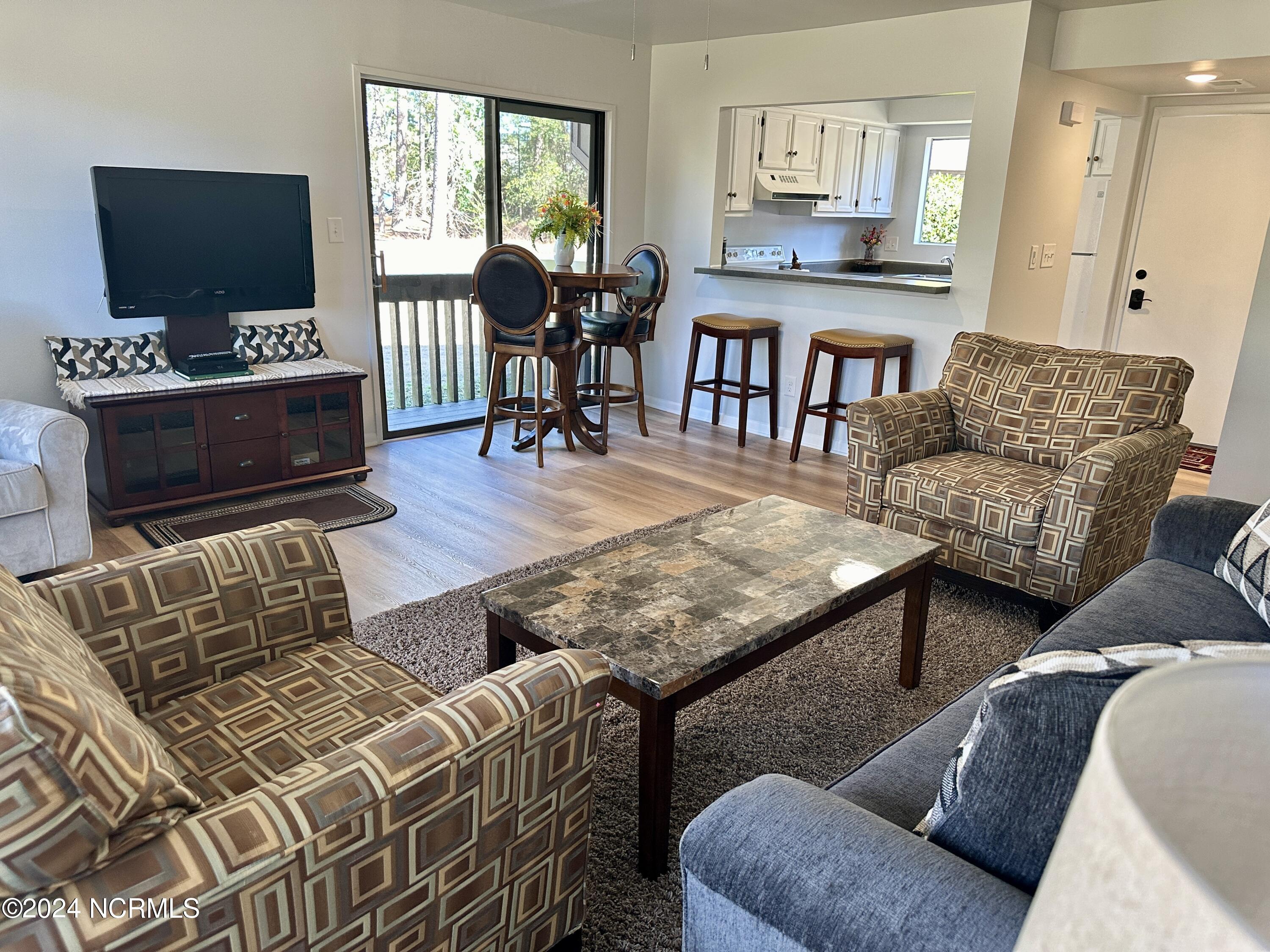 10 Pine Tree Road, # 105 C