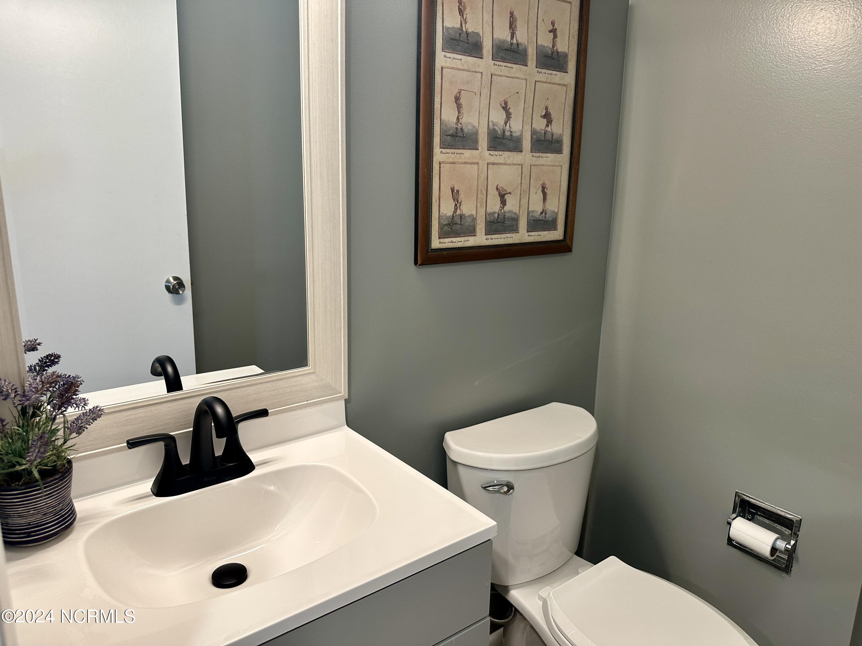 10 Pine Tree Road, # 105 C