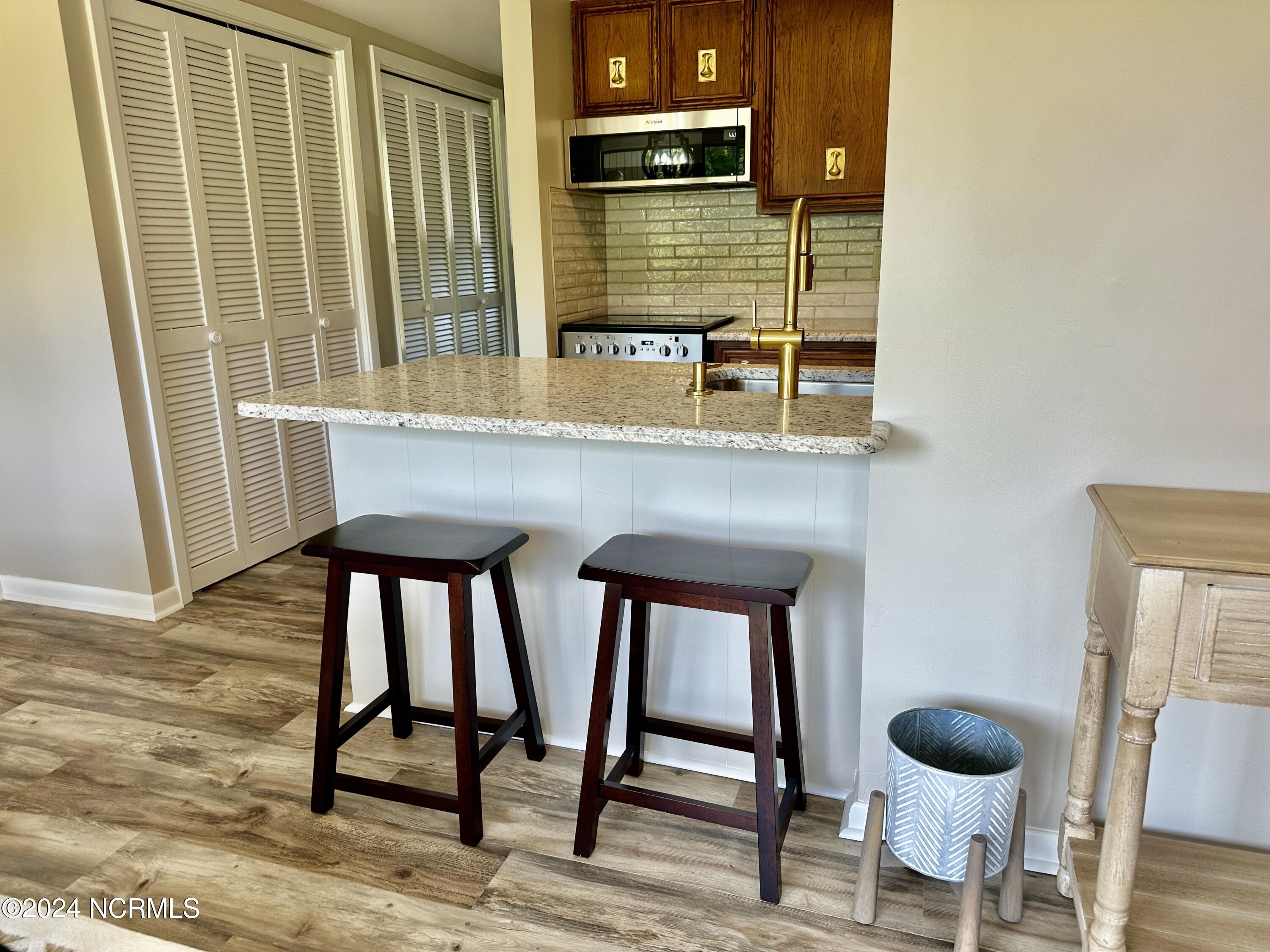 85 Pine Valley Road, 29