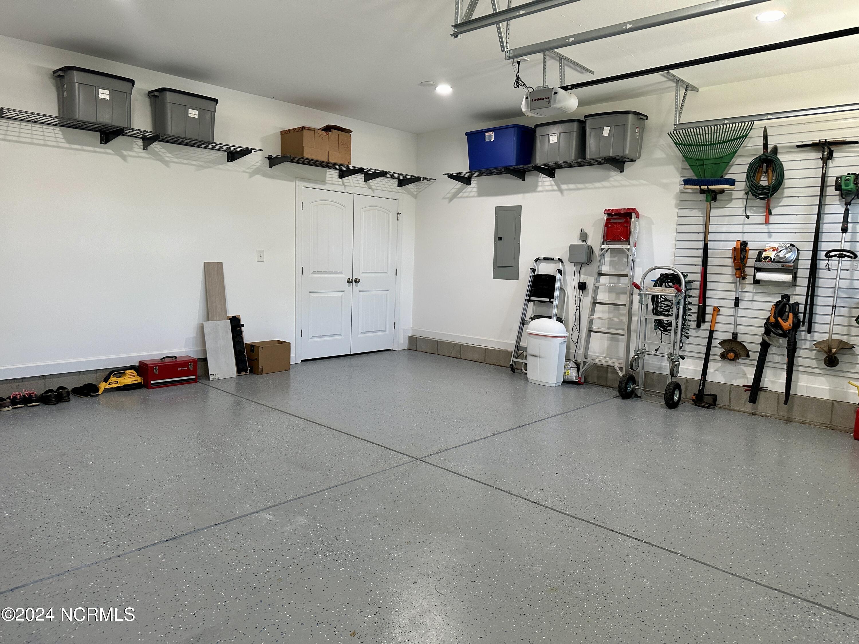 814 Winston Pines Drive