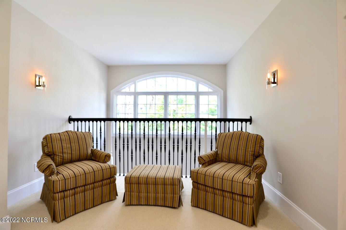 10 Braemar Road