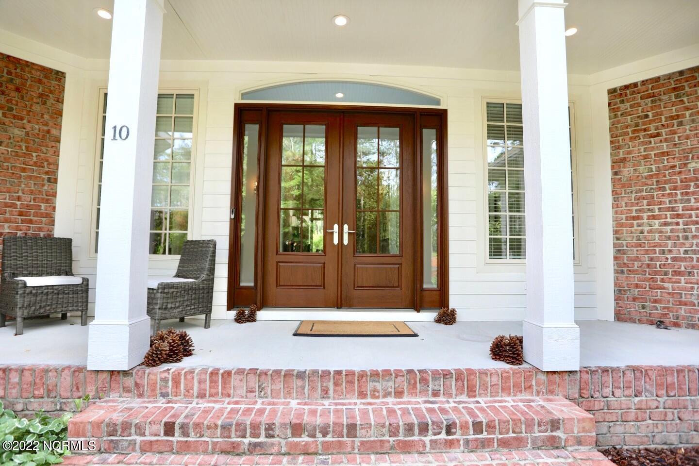 10 Braemar Road