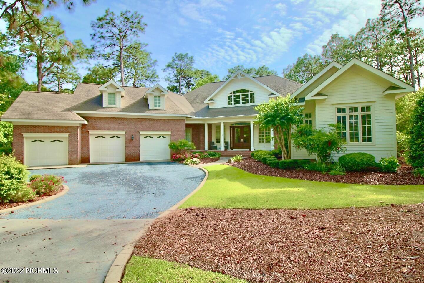 10 Braemar Road