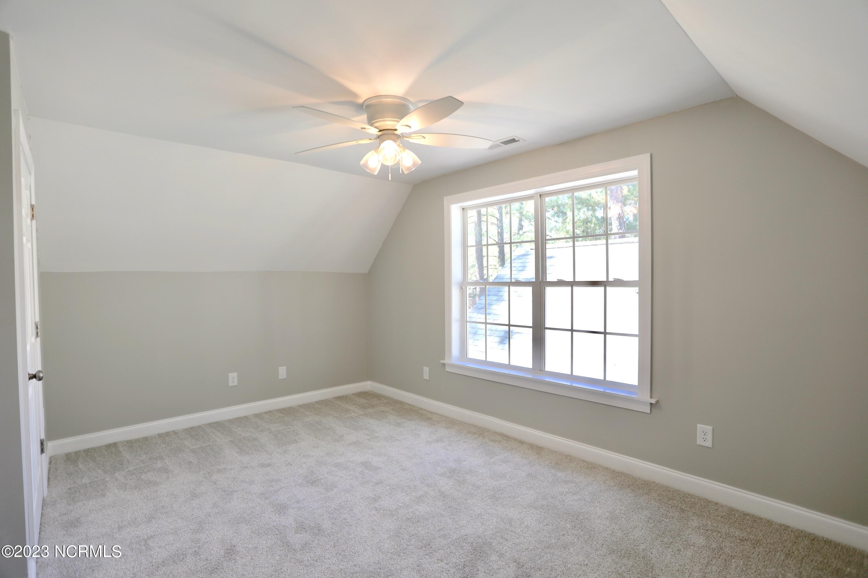 198 Horseshoe Drive