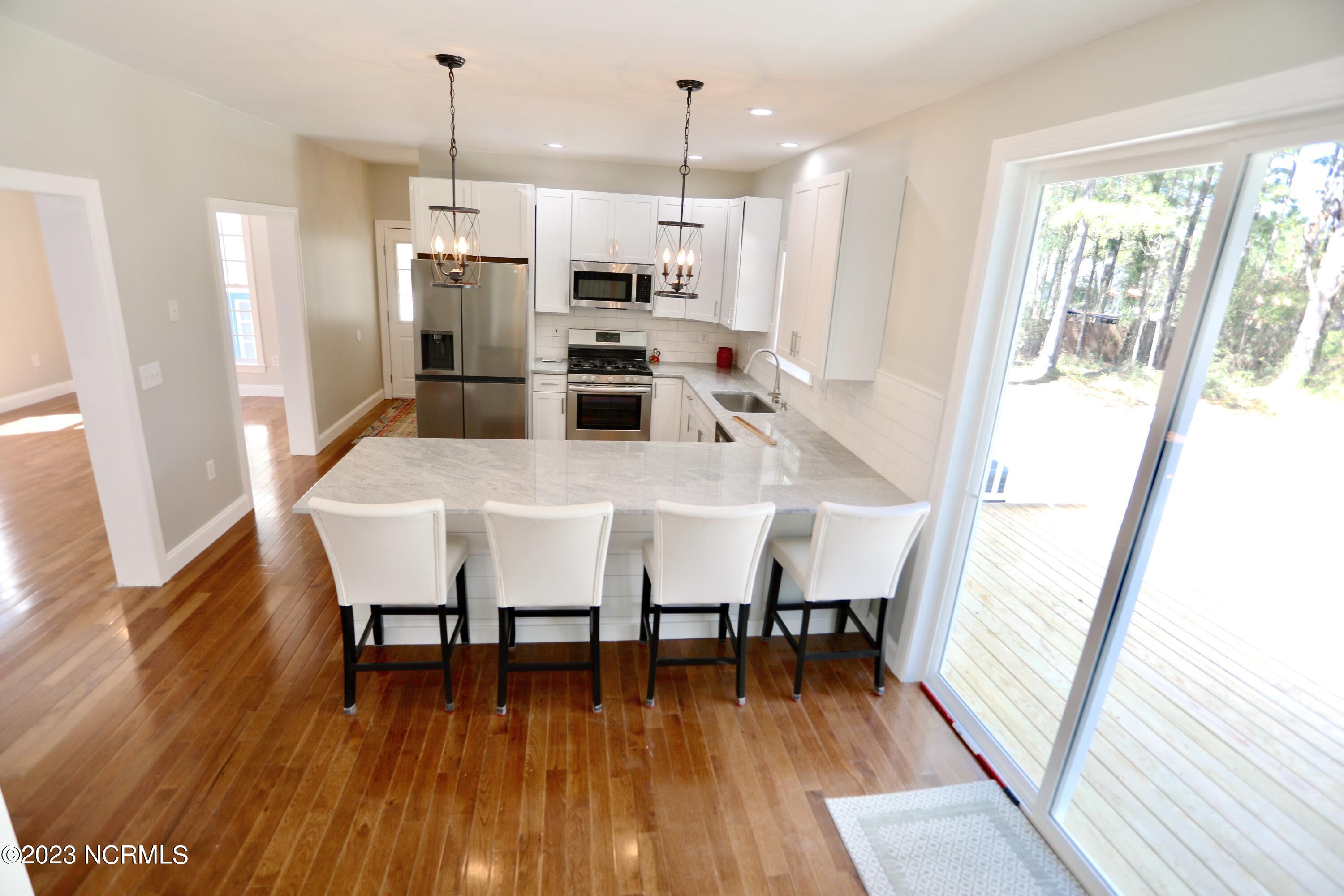 198 Horseshoe Drive