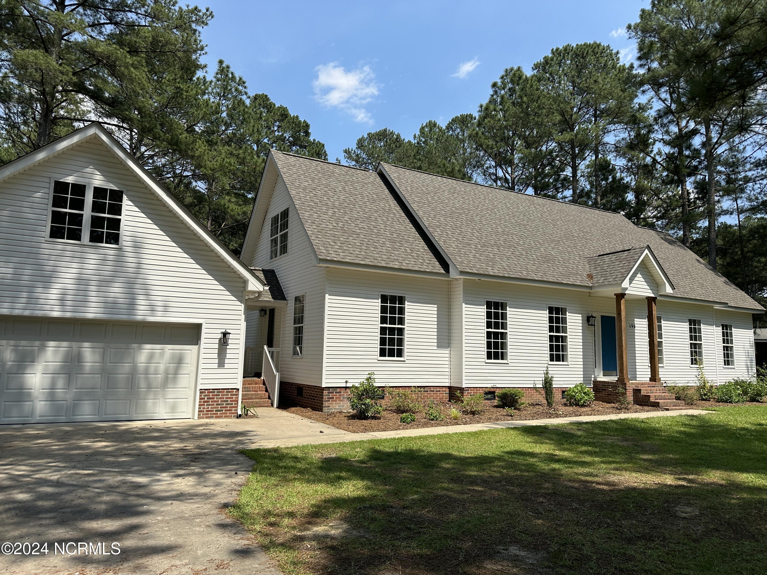 198 Horseshoe Drive