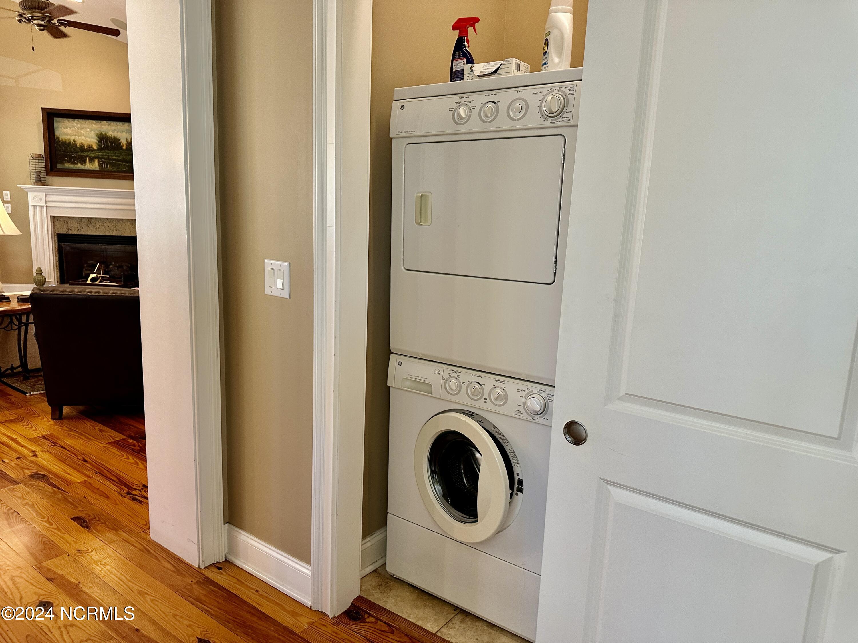 260 Cochrane Castle Circle, # 6