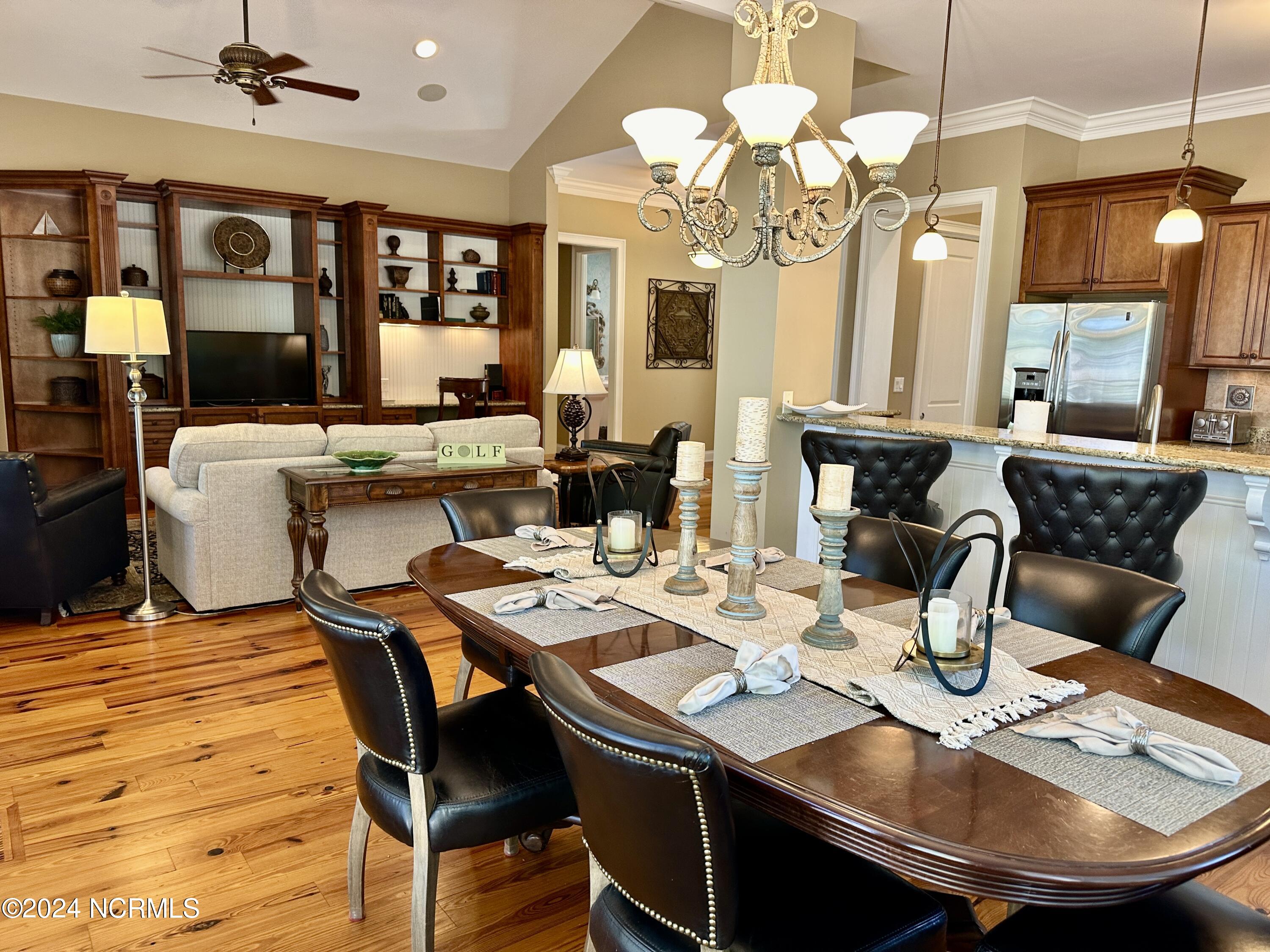 260 Cochrane Castle Circle, # 6