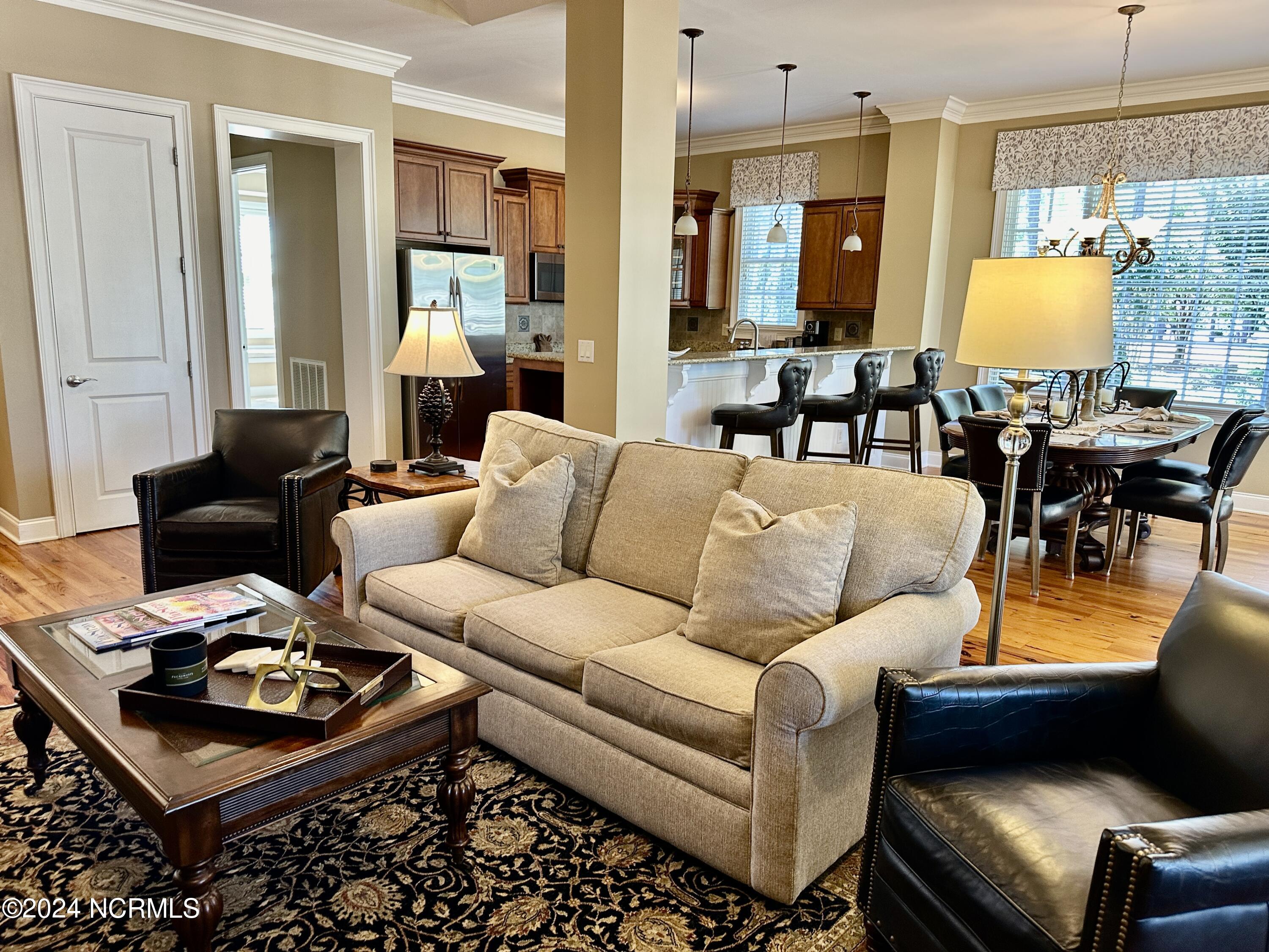 260 Cochrane Castle Circle, # 6