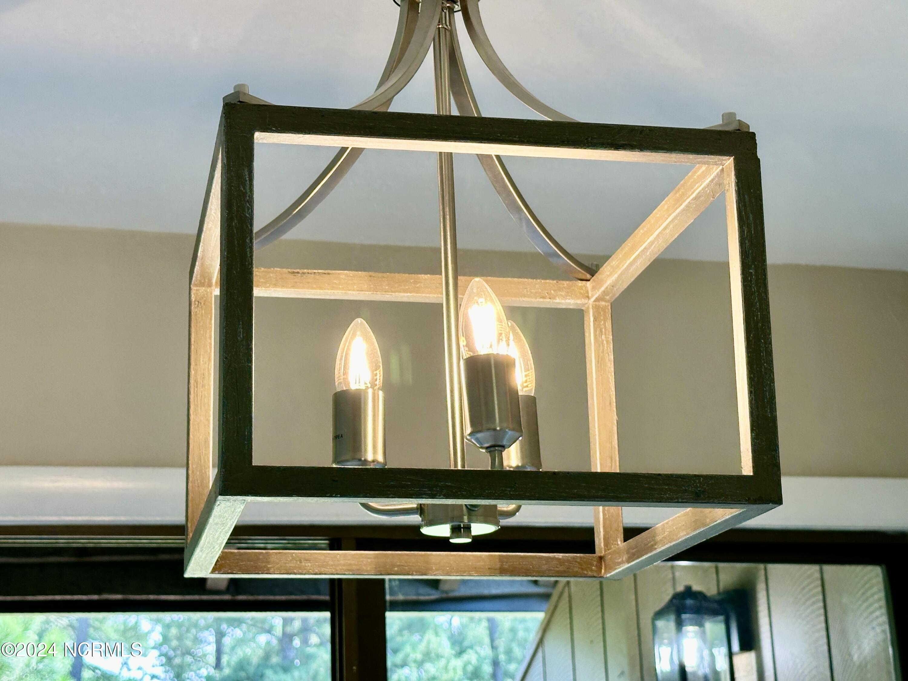 85 Pine Valley Road, 44