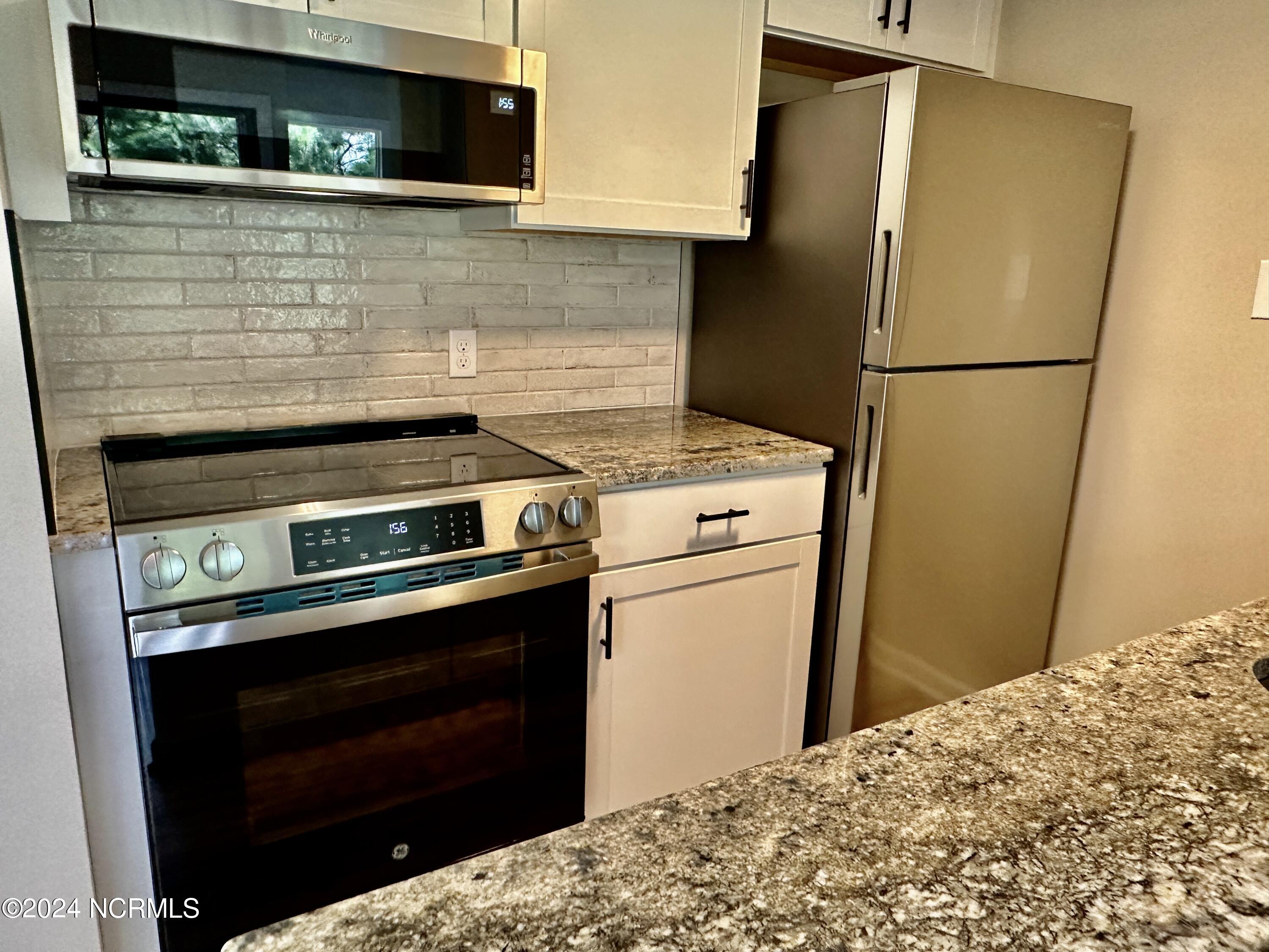 85 Pine Valley Road, 44