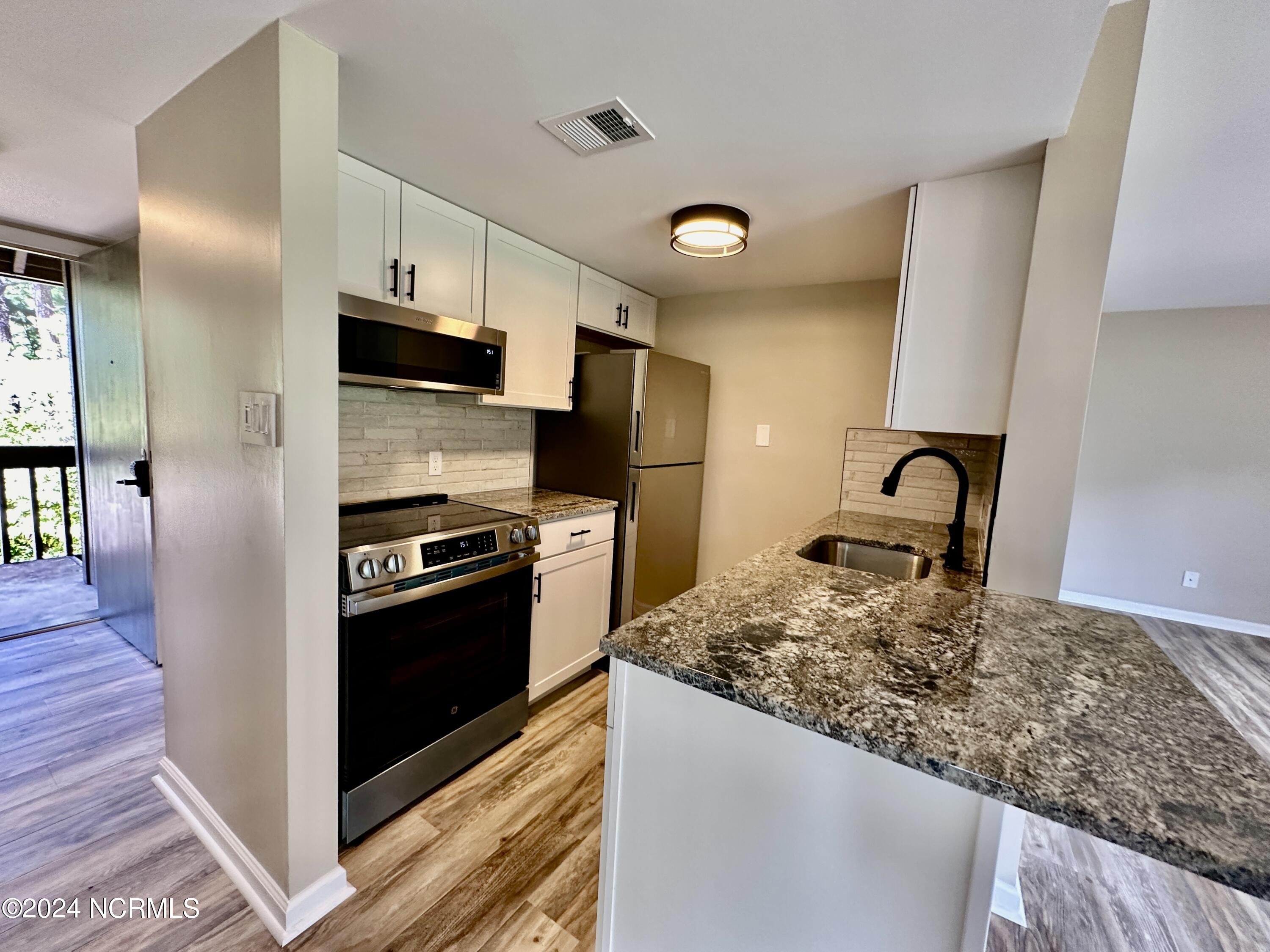 85 Pine Valley Road, 44