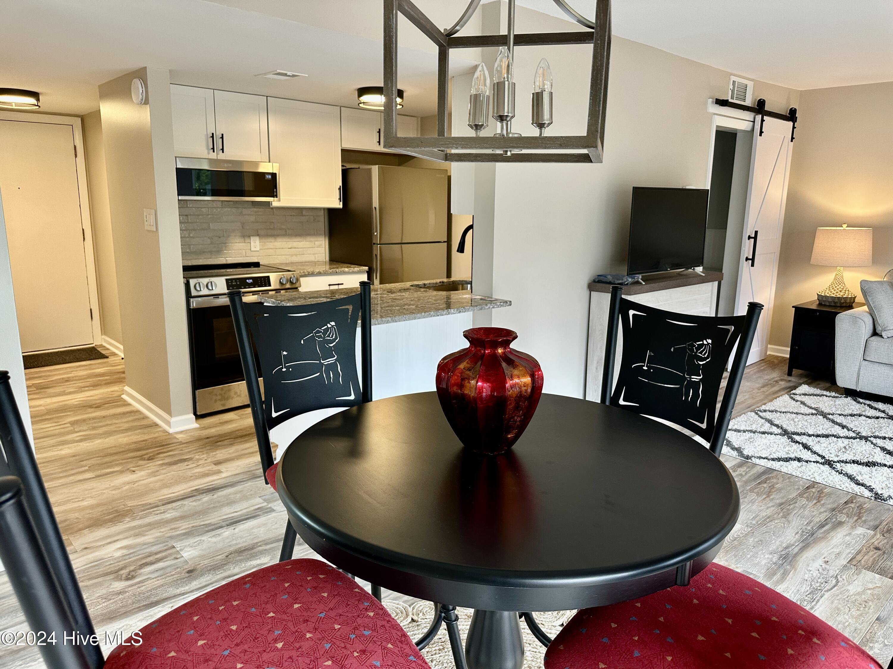 85 Pine Valley Road, 44