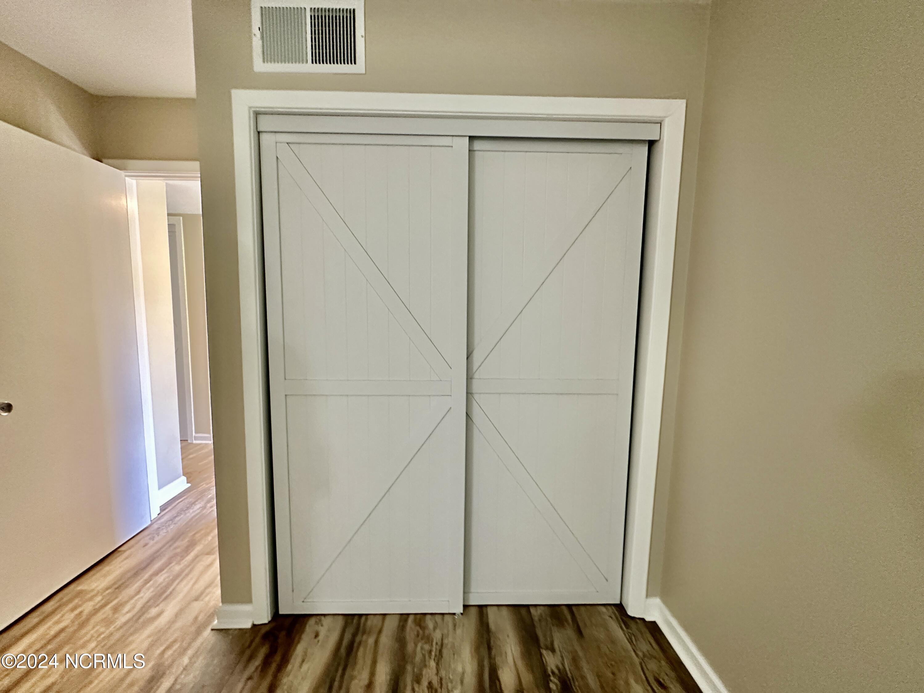 85 Pine Valley Road, 44