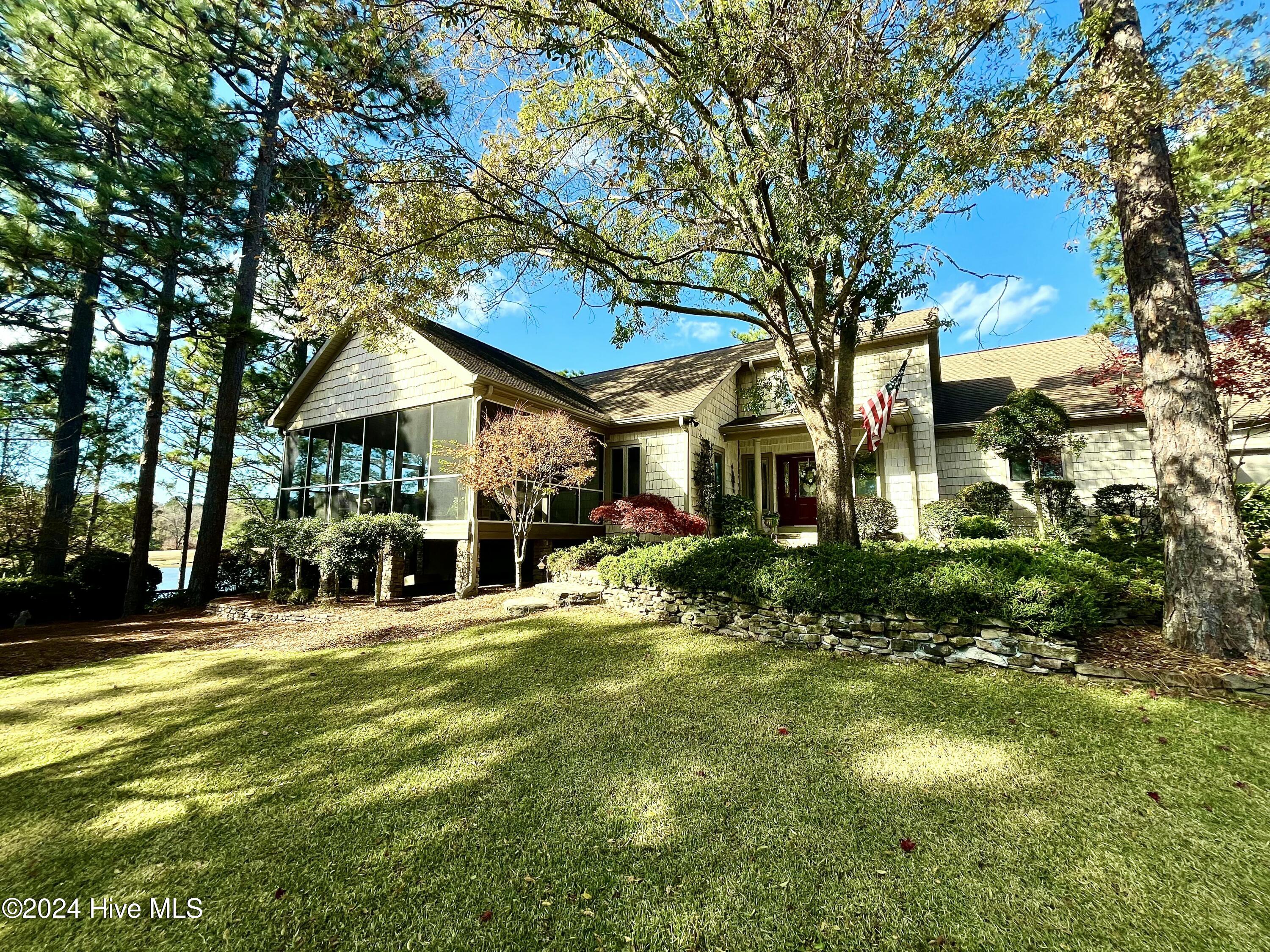 135 Lake Shore Drive