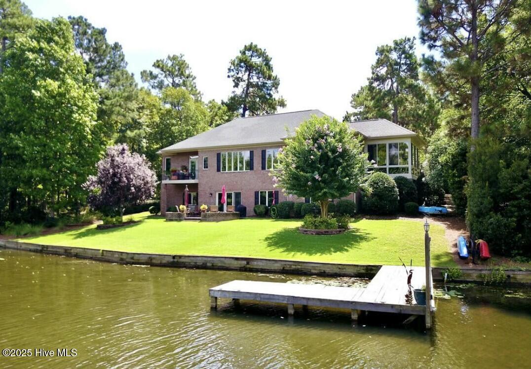 145 Lake Forest Drive SW