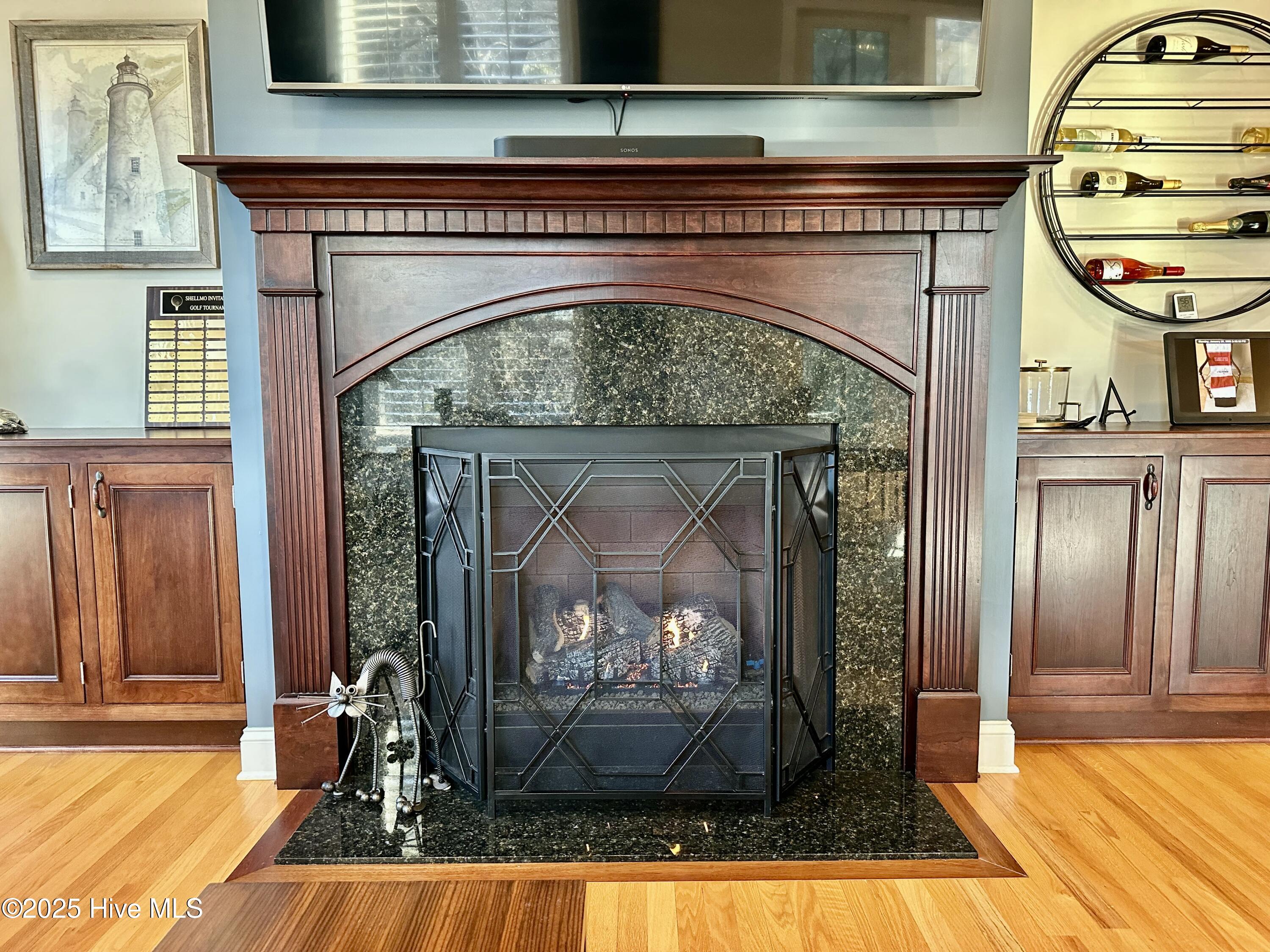 145 Lake Forest Drive SW