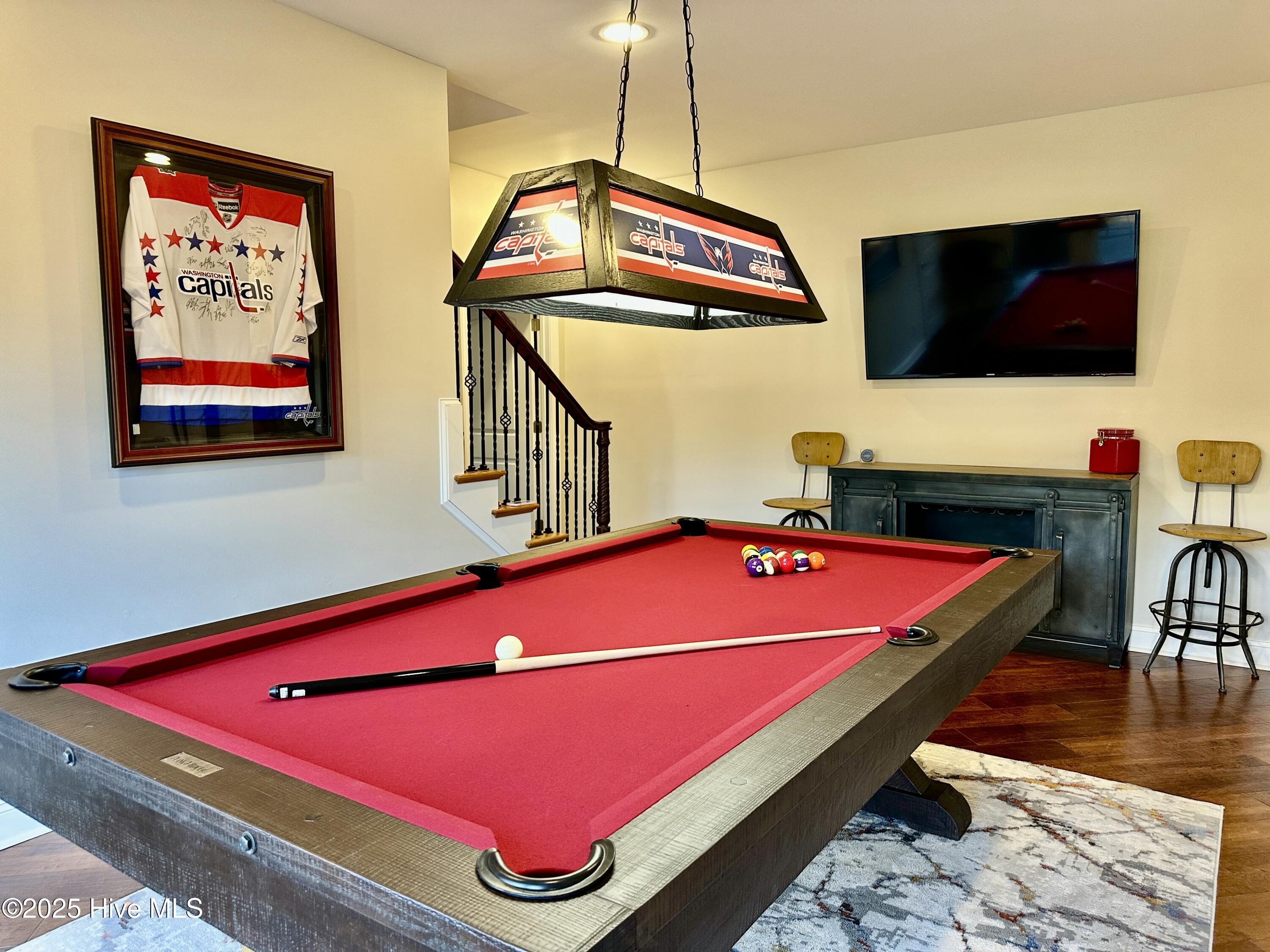 145 Lake Forest Drive SW