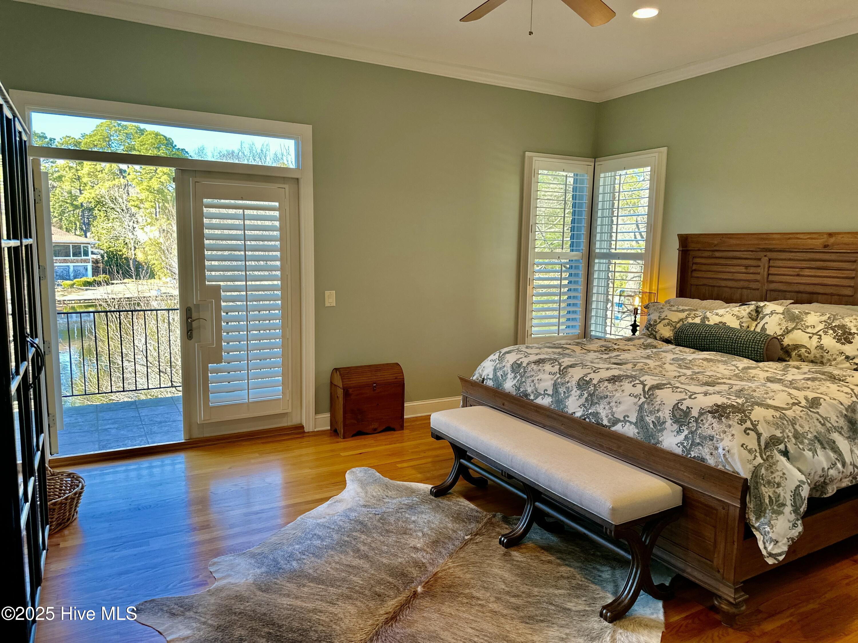 145 Lake Forest Drive SW