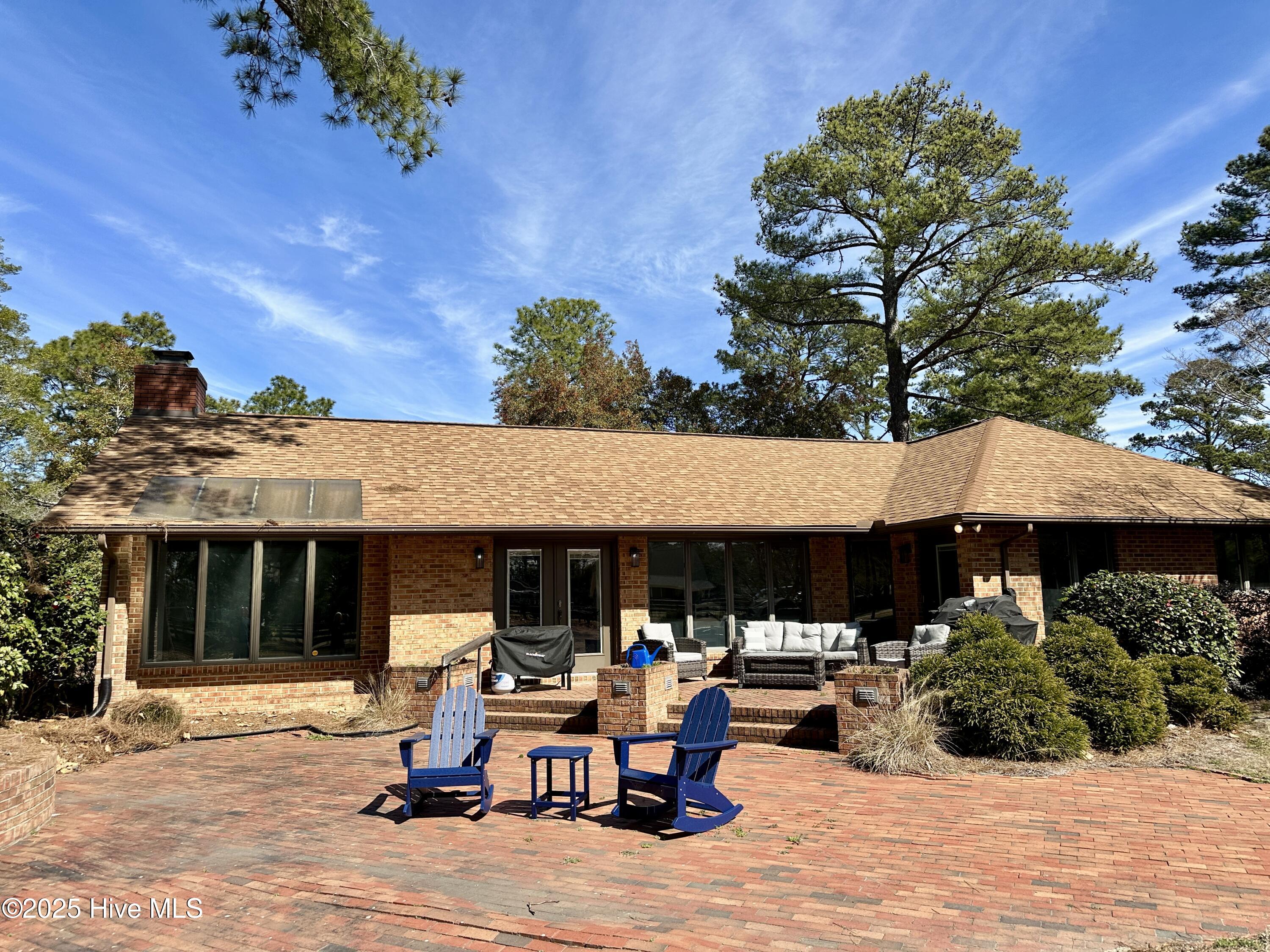 933 Yadkin Road