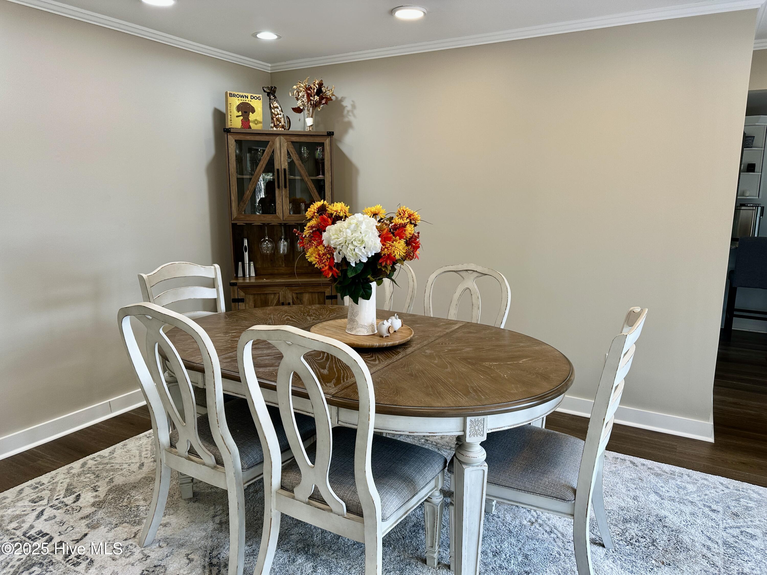 933 Yadkin Road