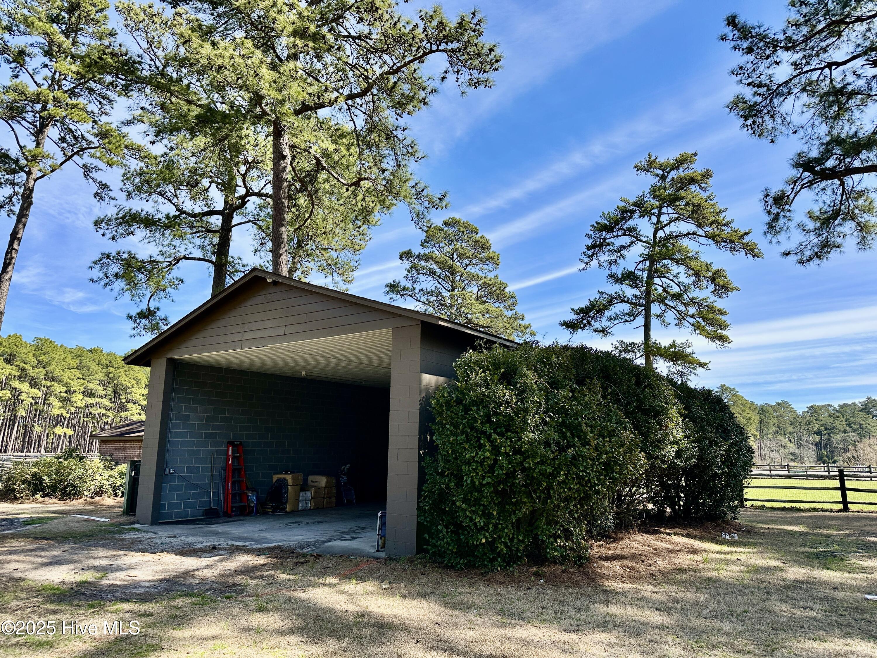 933 Yadkin Road