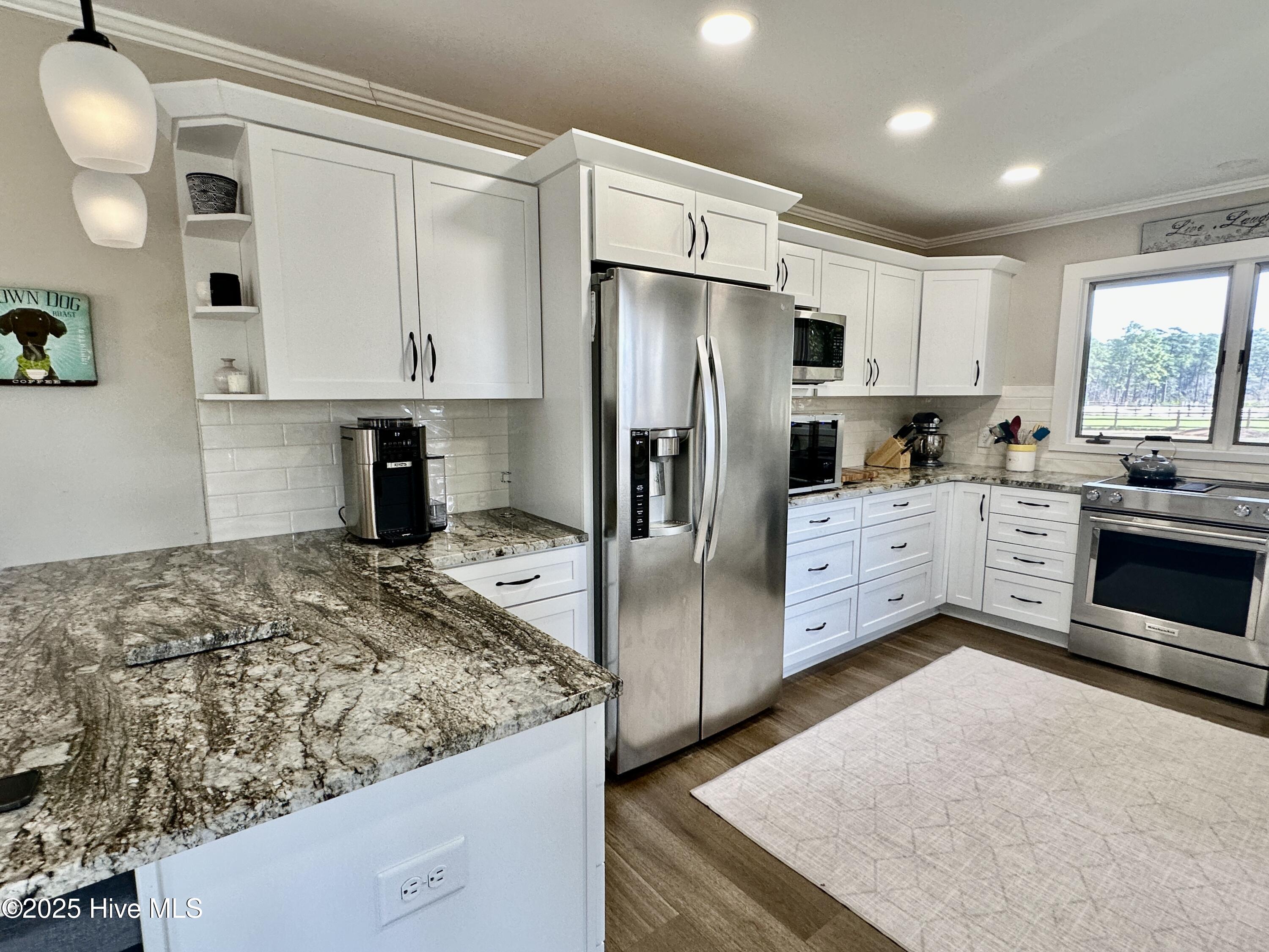 933 Yadkin Road