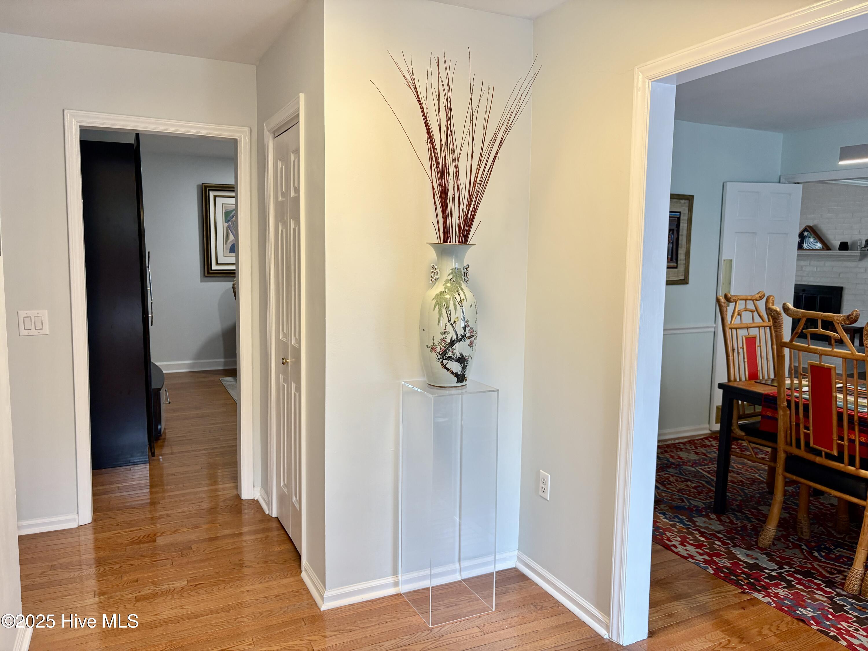 1425 Monticello Drive