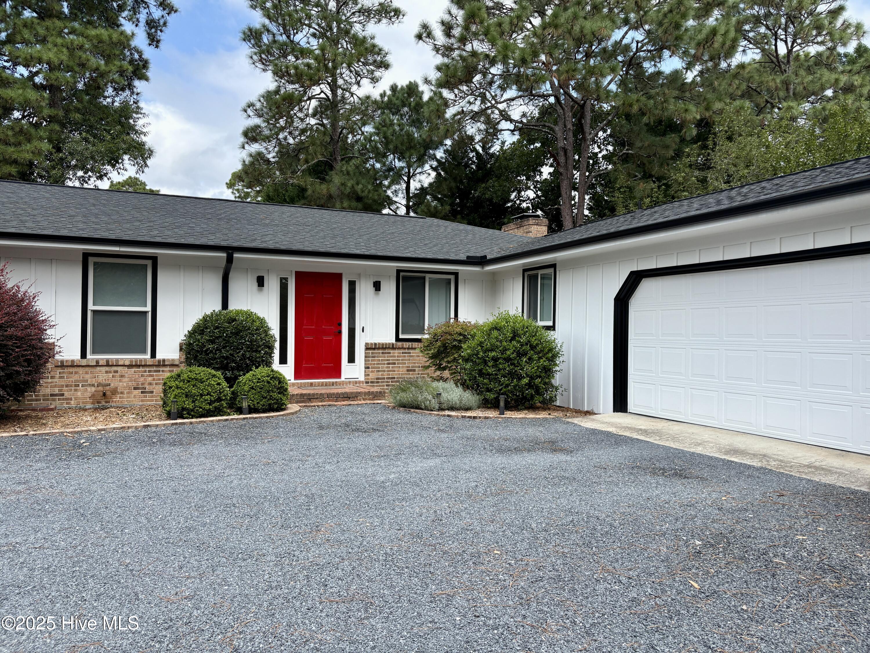 1425 Monticello Drive