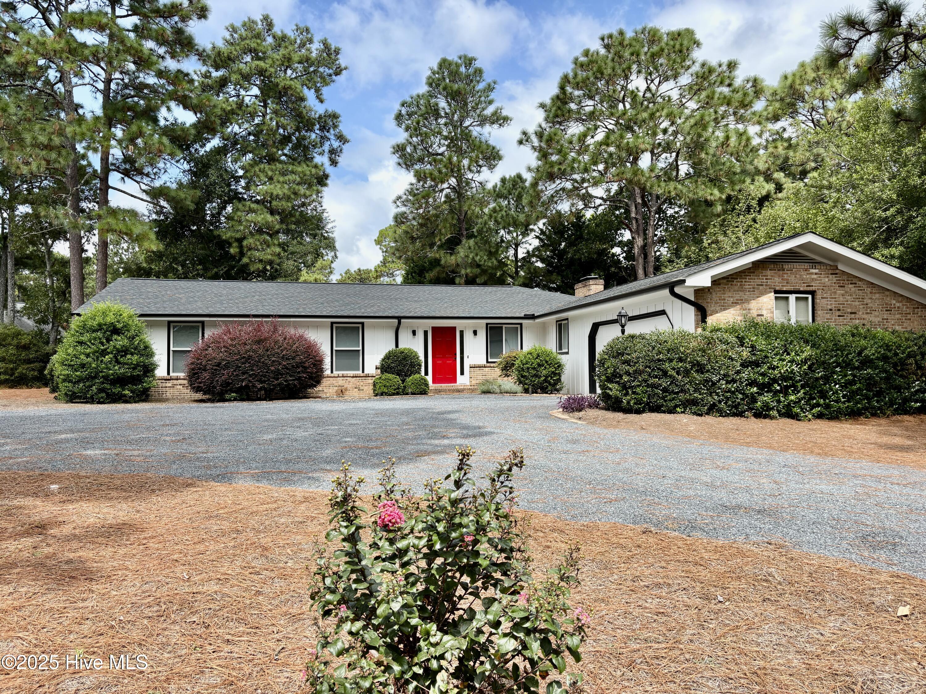 1425 Monticello Drive