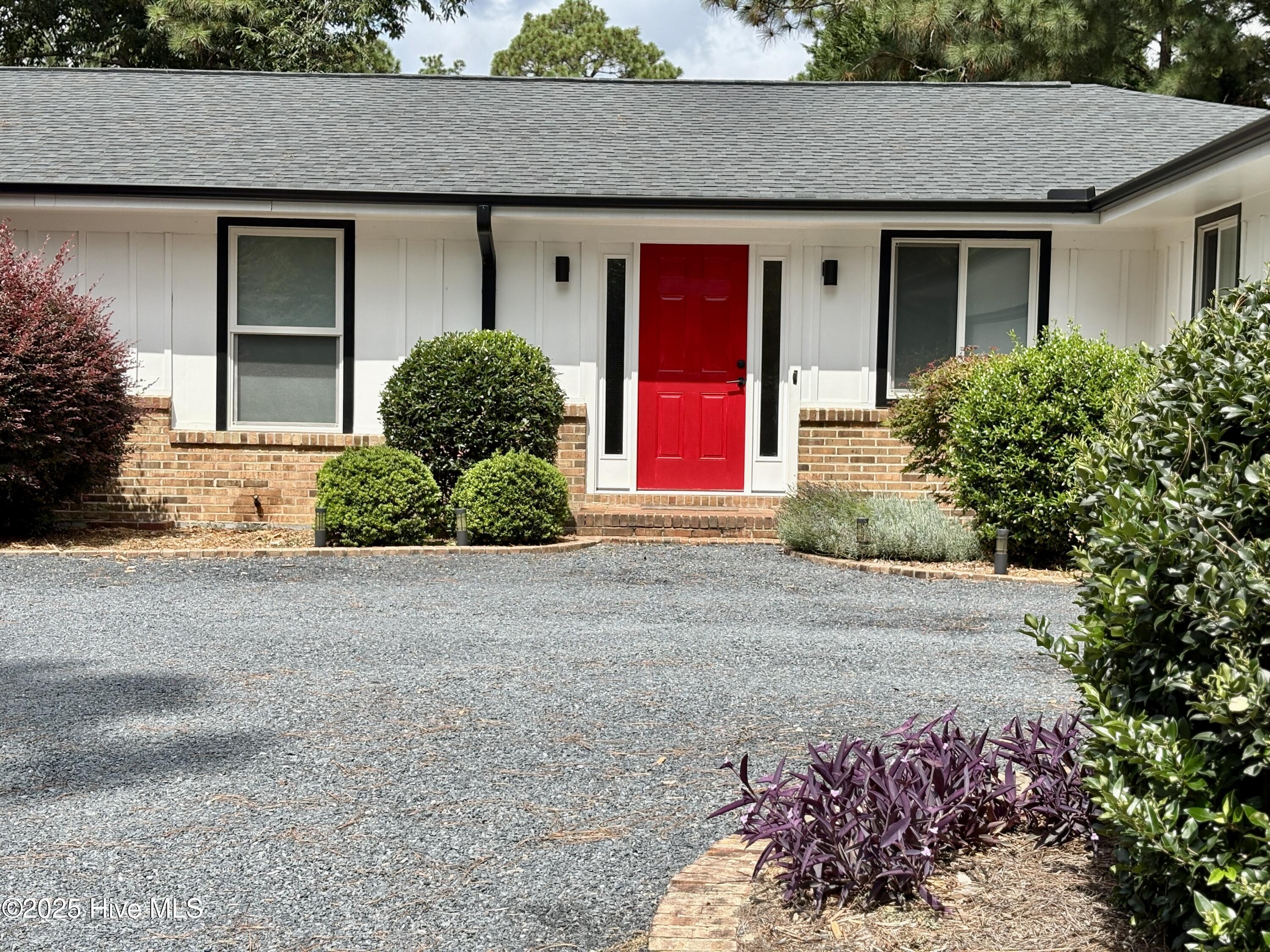 1425 Monticello Drive