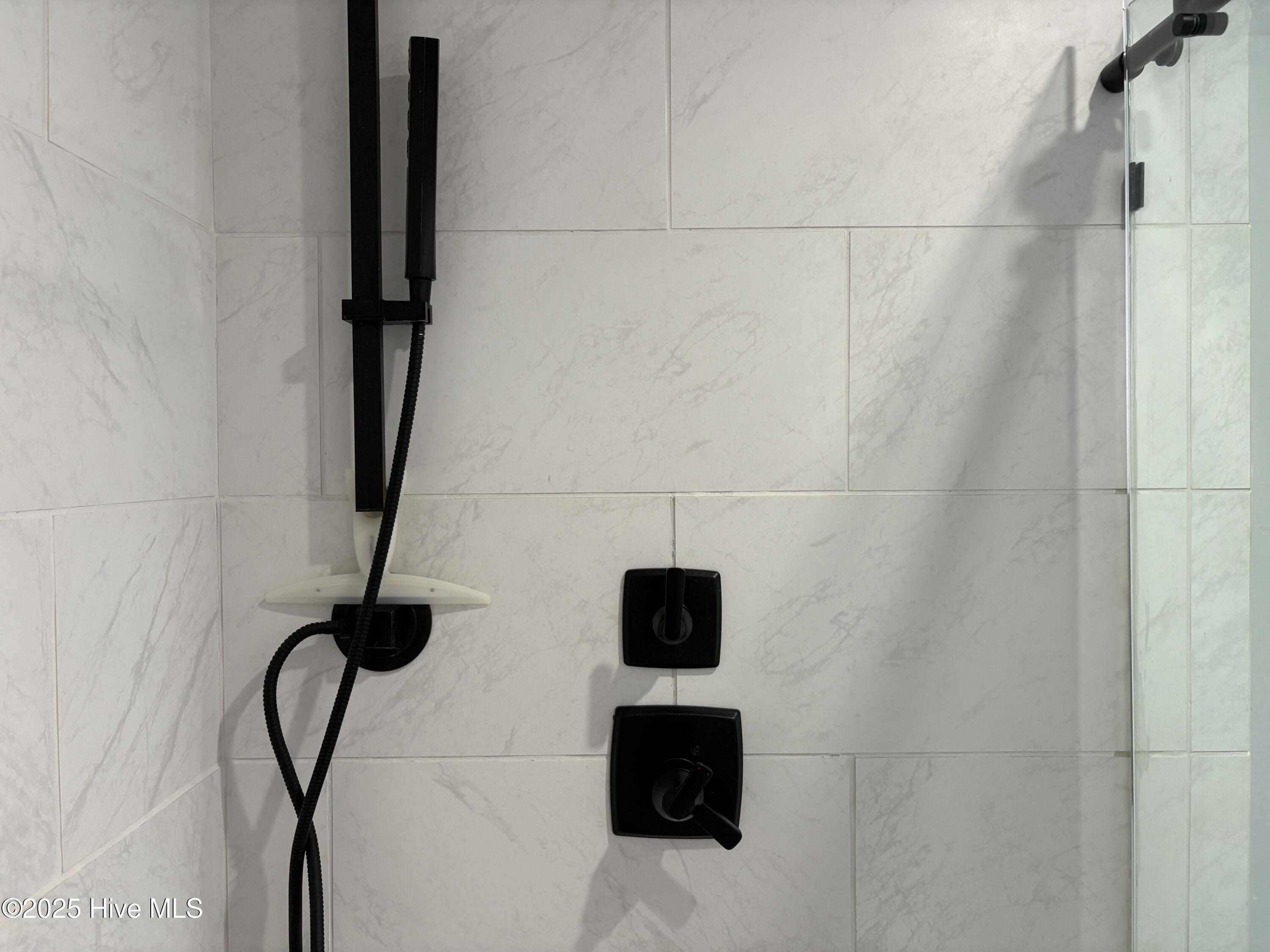 1425 Monticello Drive