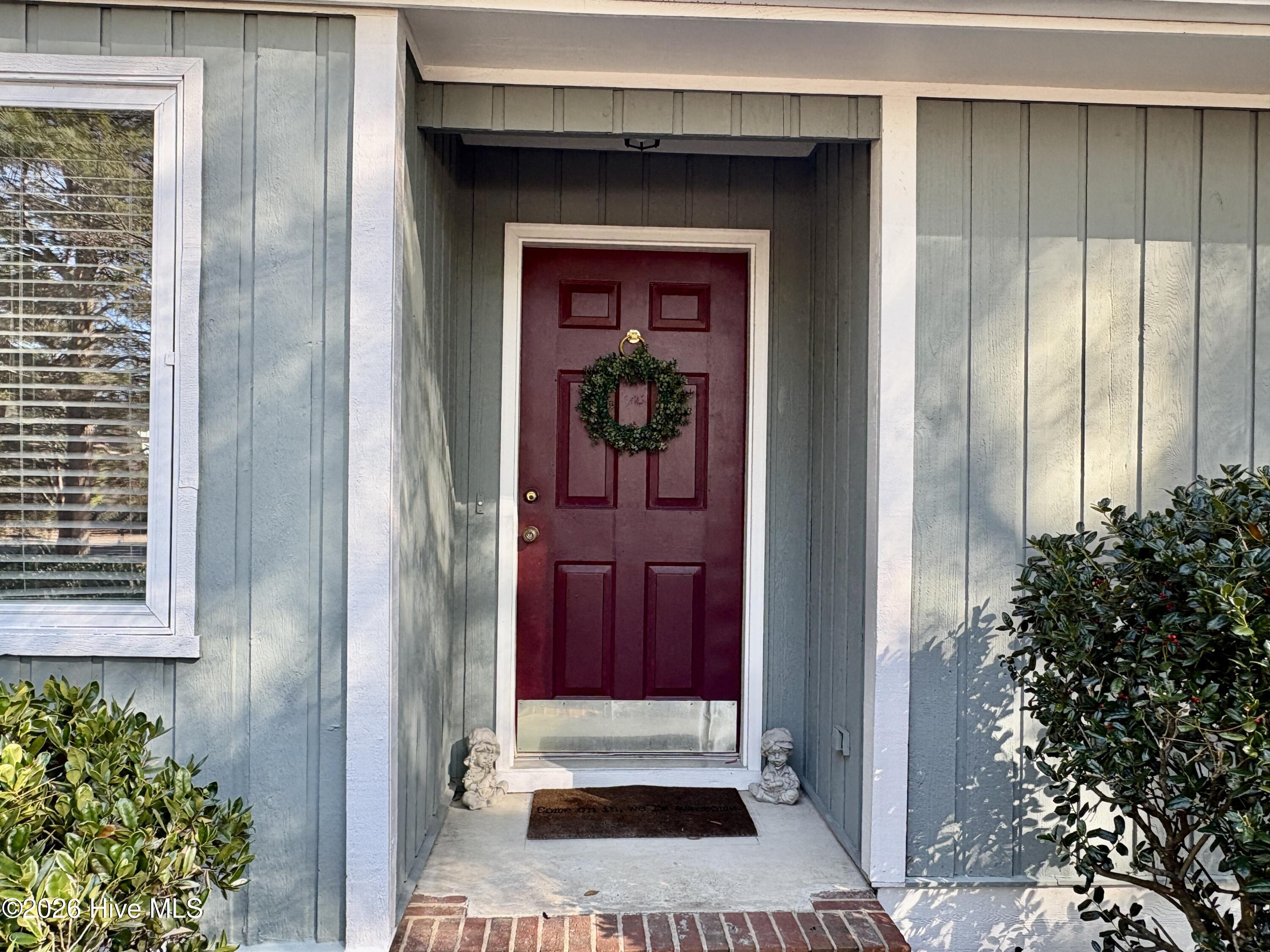 75 Hillcrest Road