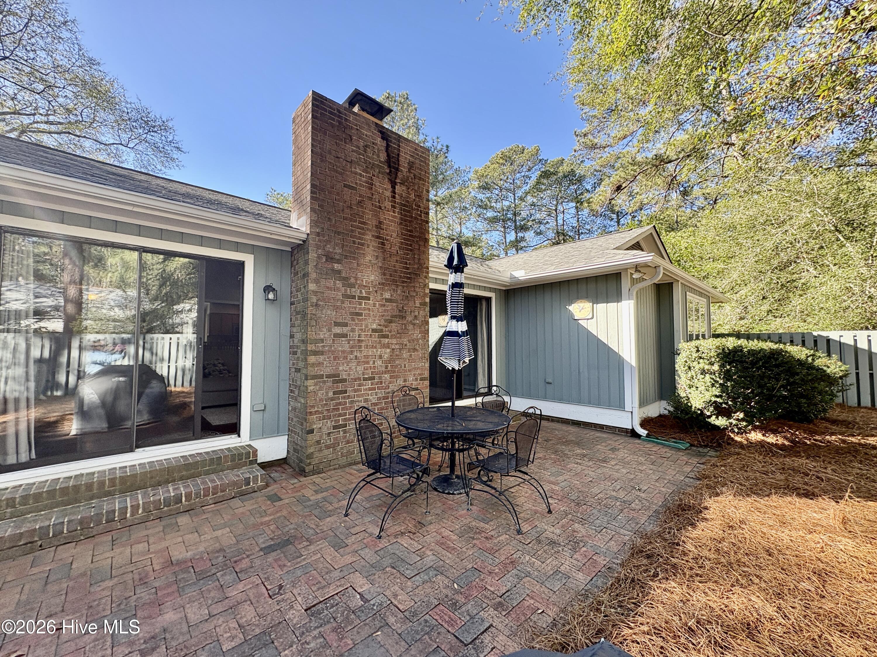 75 Hillcrest Road