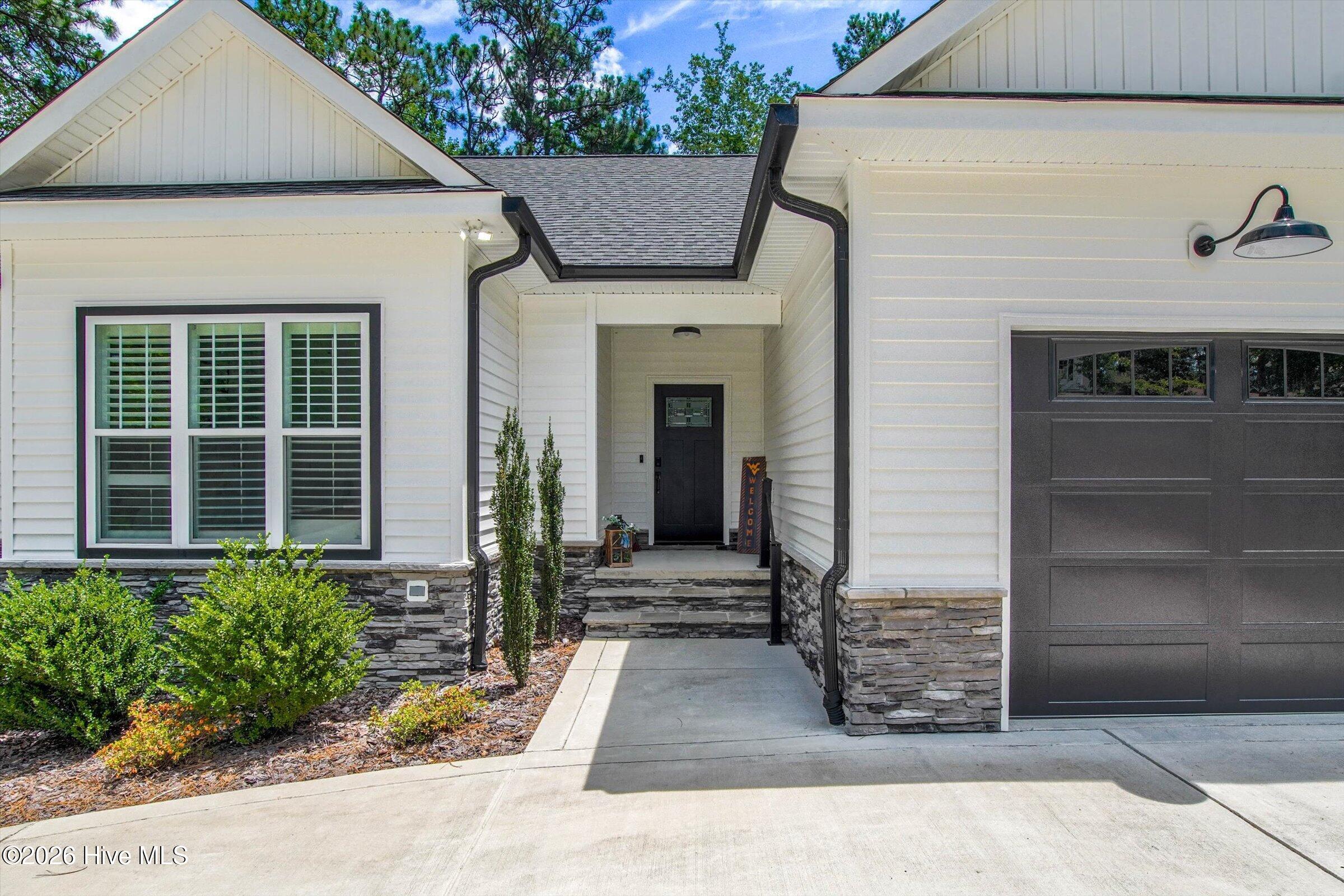 1046 Monticello Drive