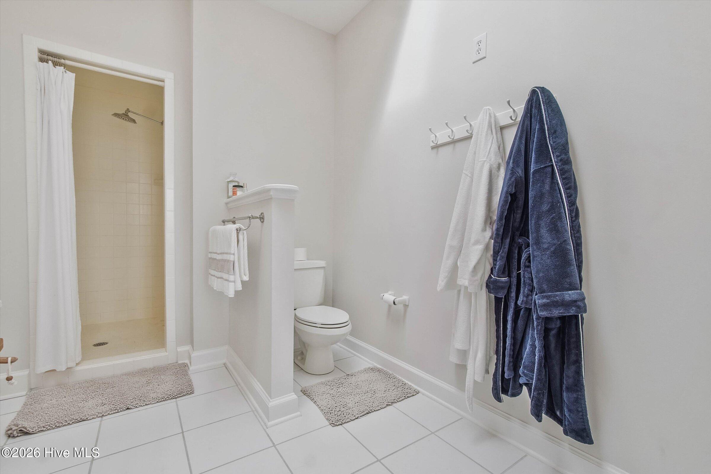 1231 Greenbriar Place