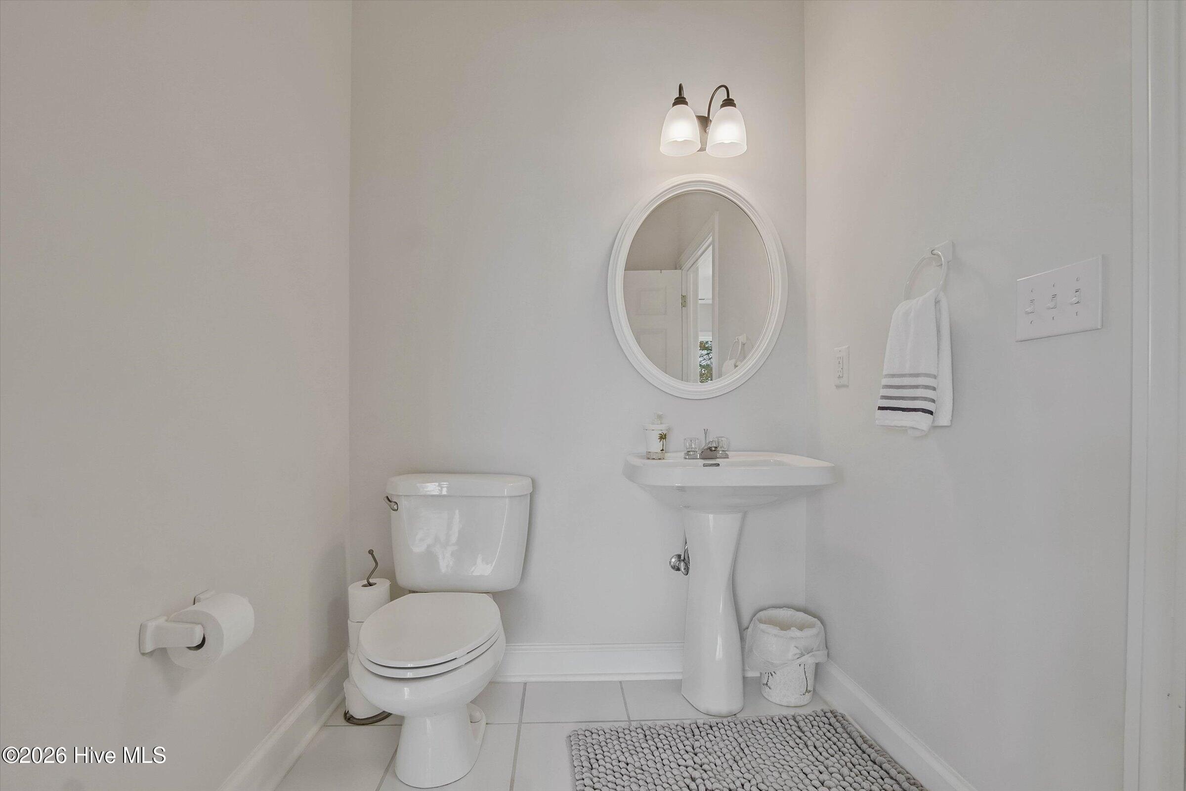 1231 Greenbriar Place