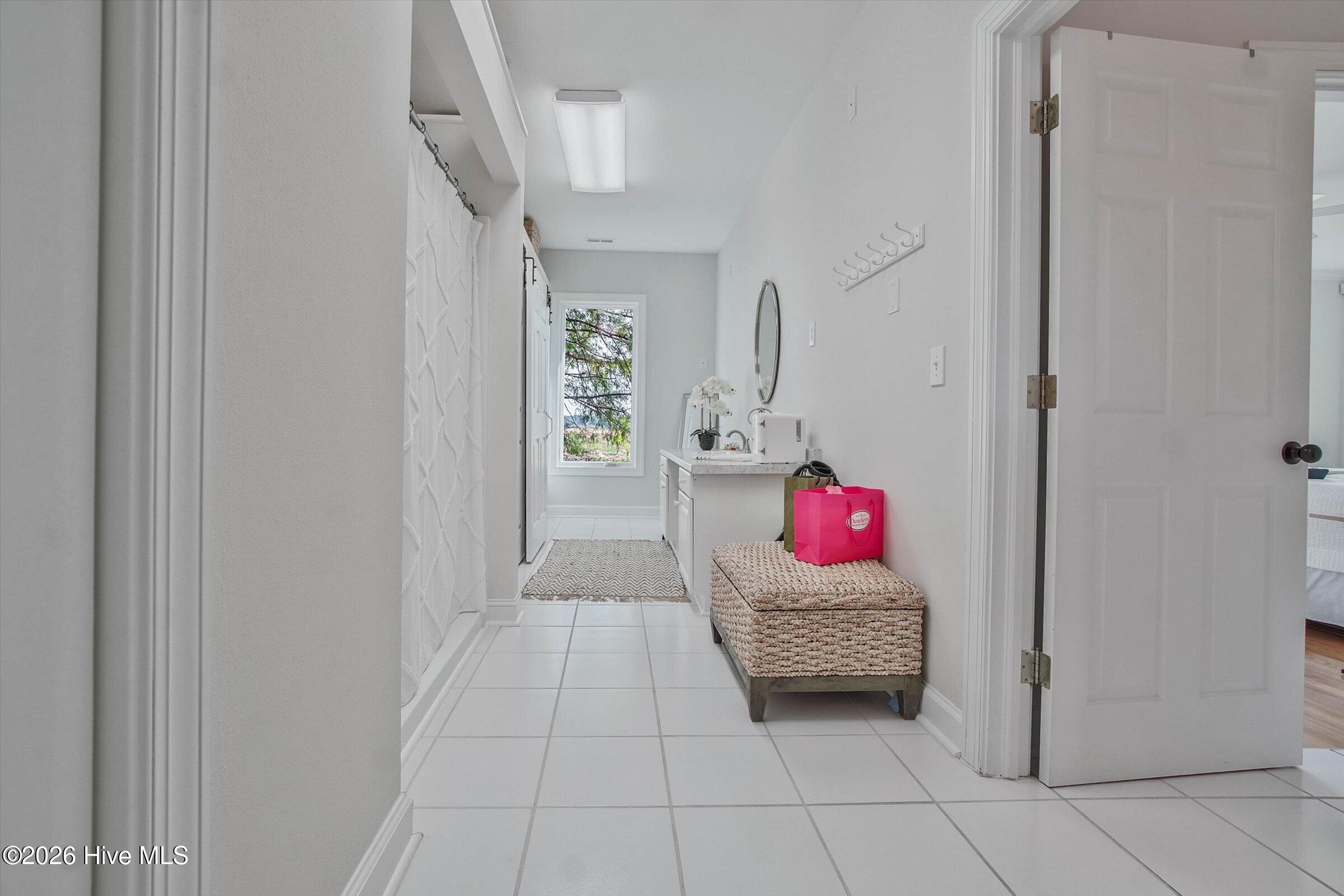 1231 Greenbriar Place