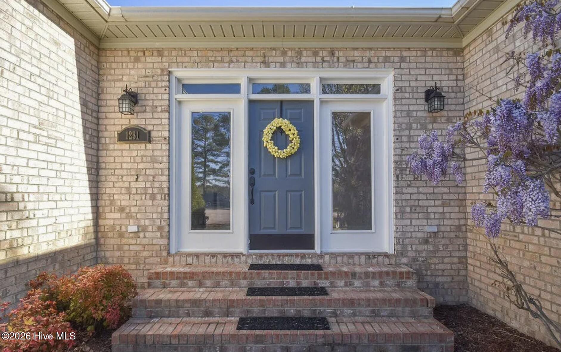 1231 Greenbriar Place