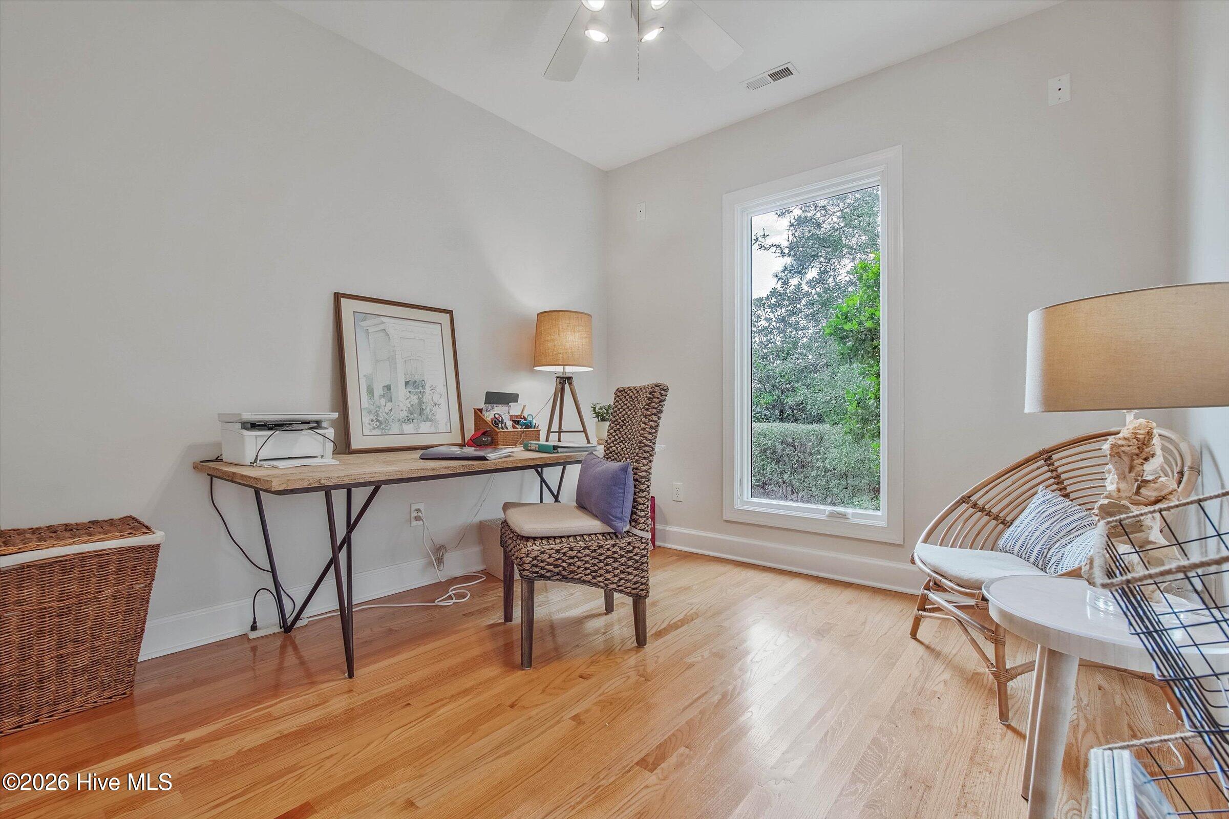 1231 Greenbriar Place