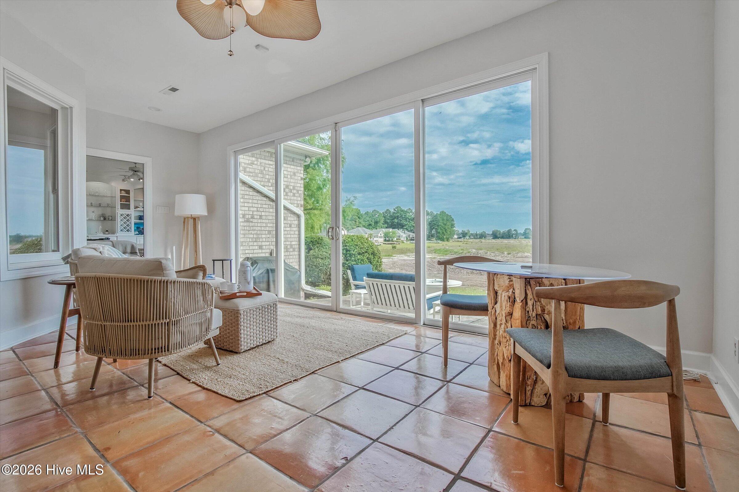 1231 Greenbriar Place
