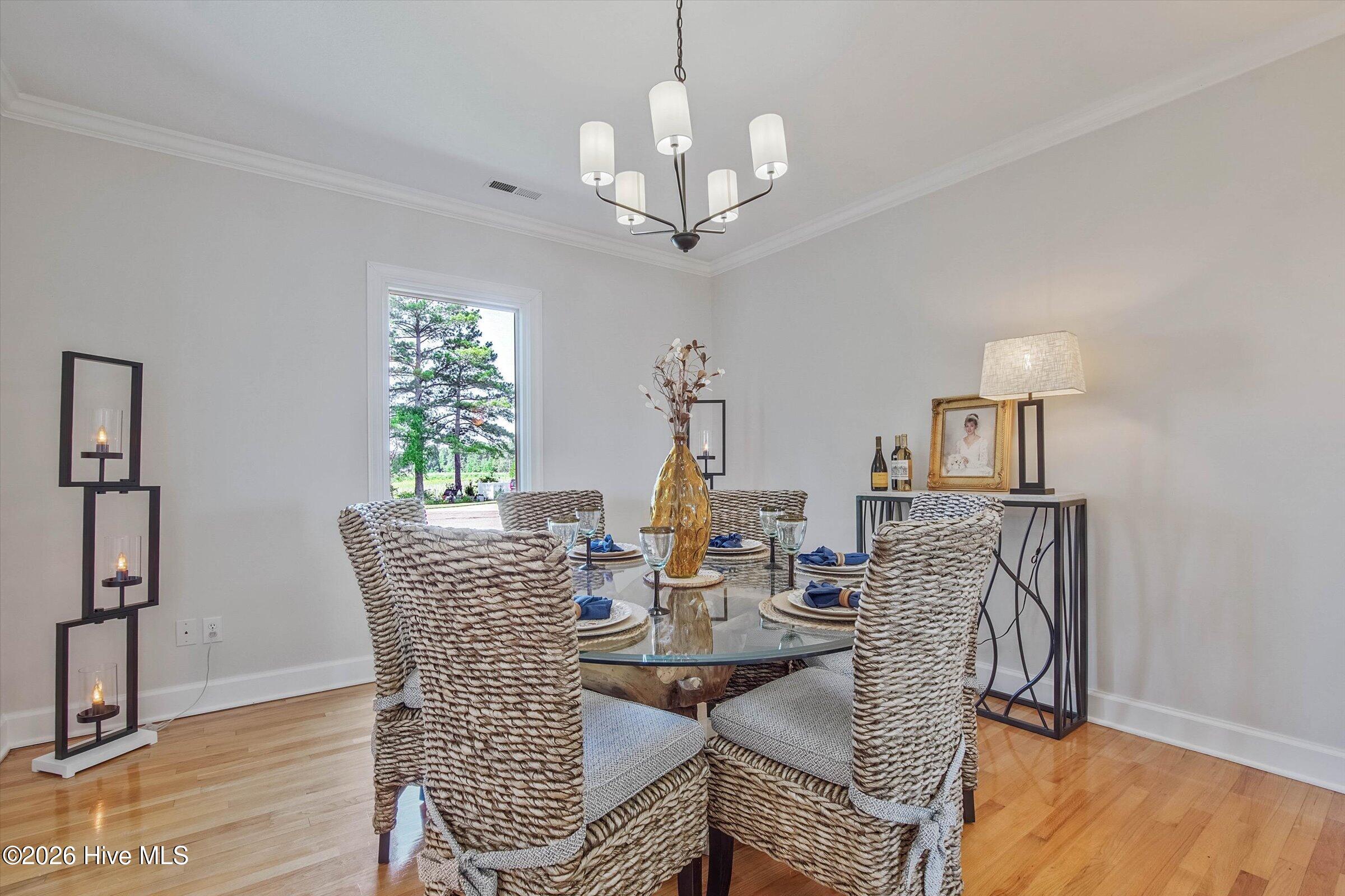1231 Greenbriar Place