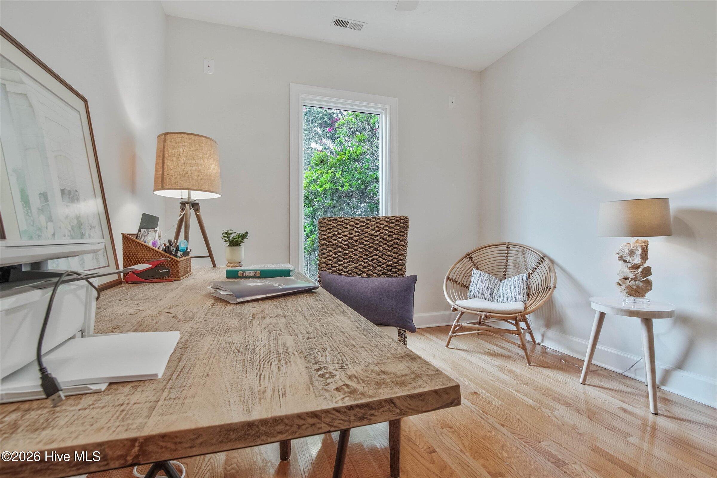 1231 Greenbriar Place