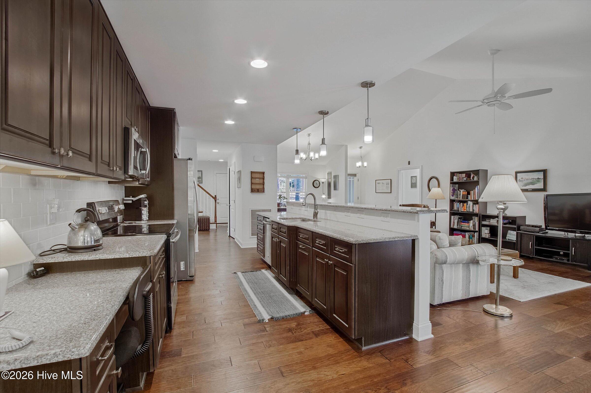 385 Saint Andrews Drive