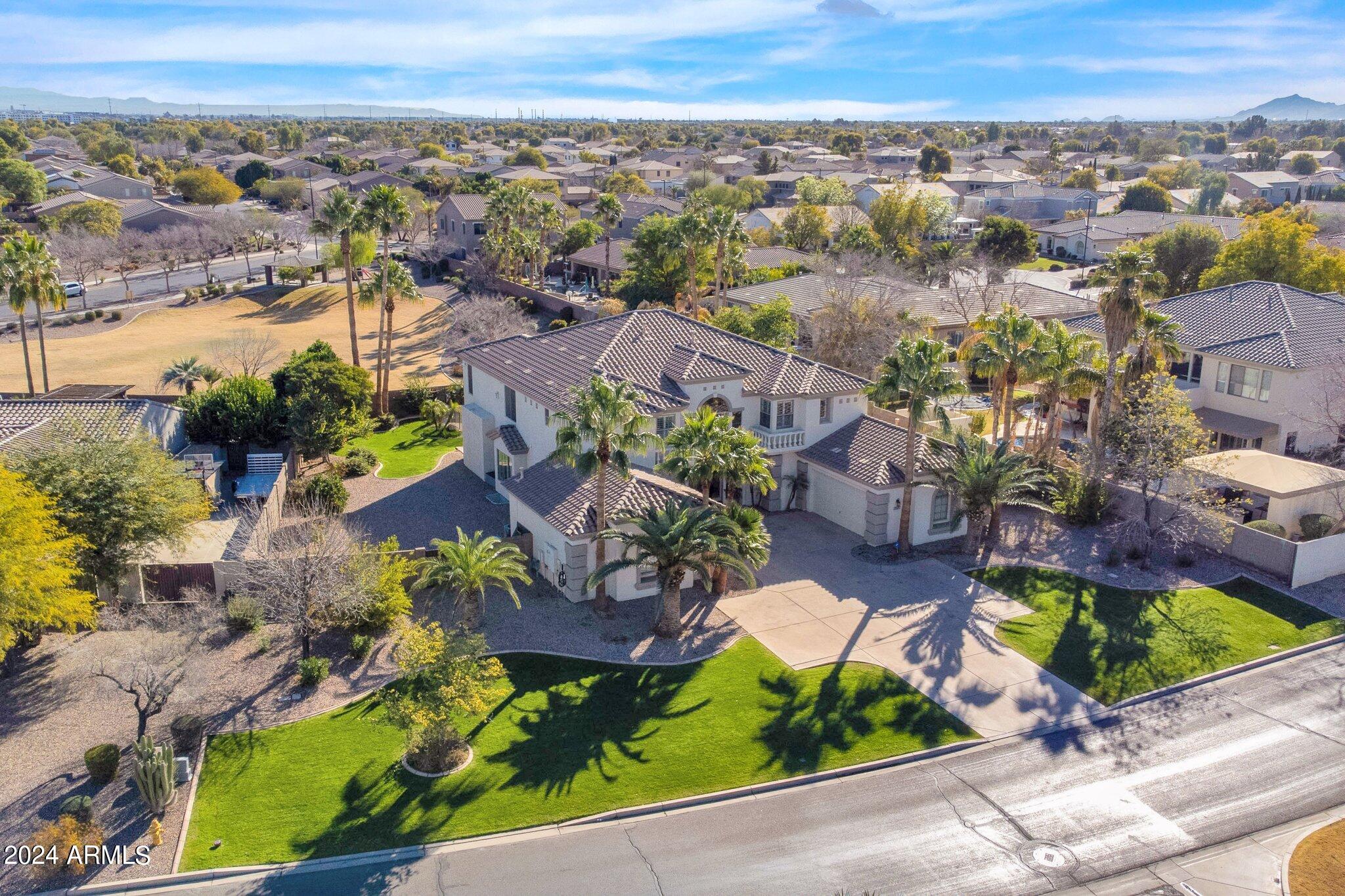 2517 S CONSTELLATION Way